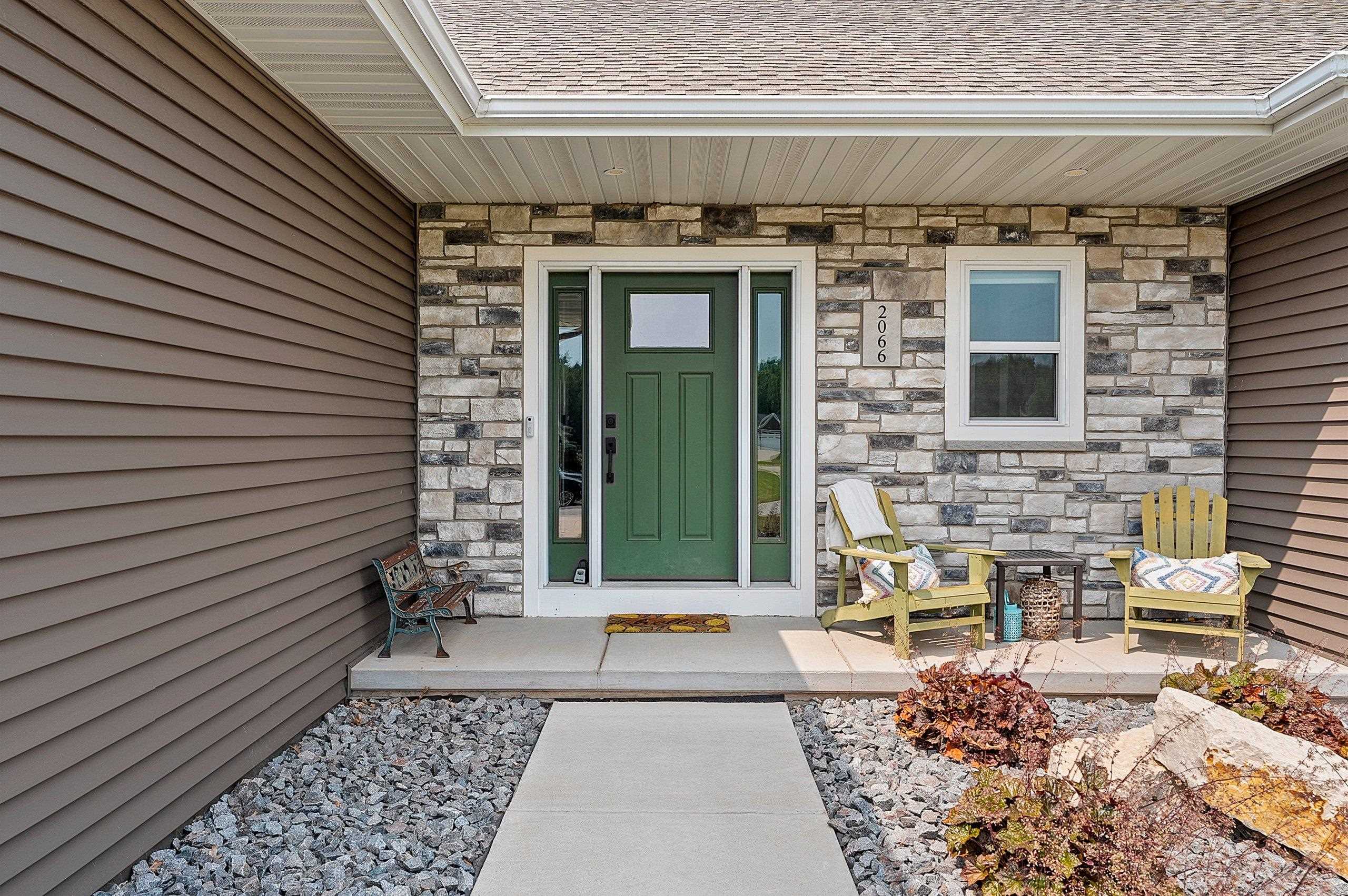 2066 FESCUE Way