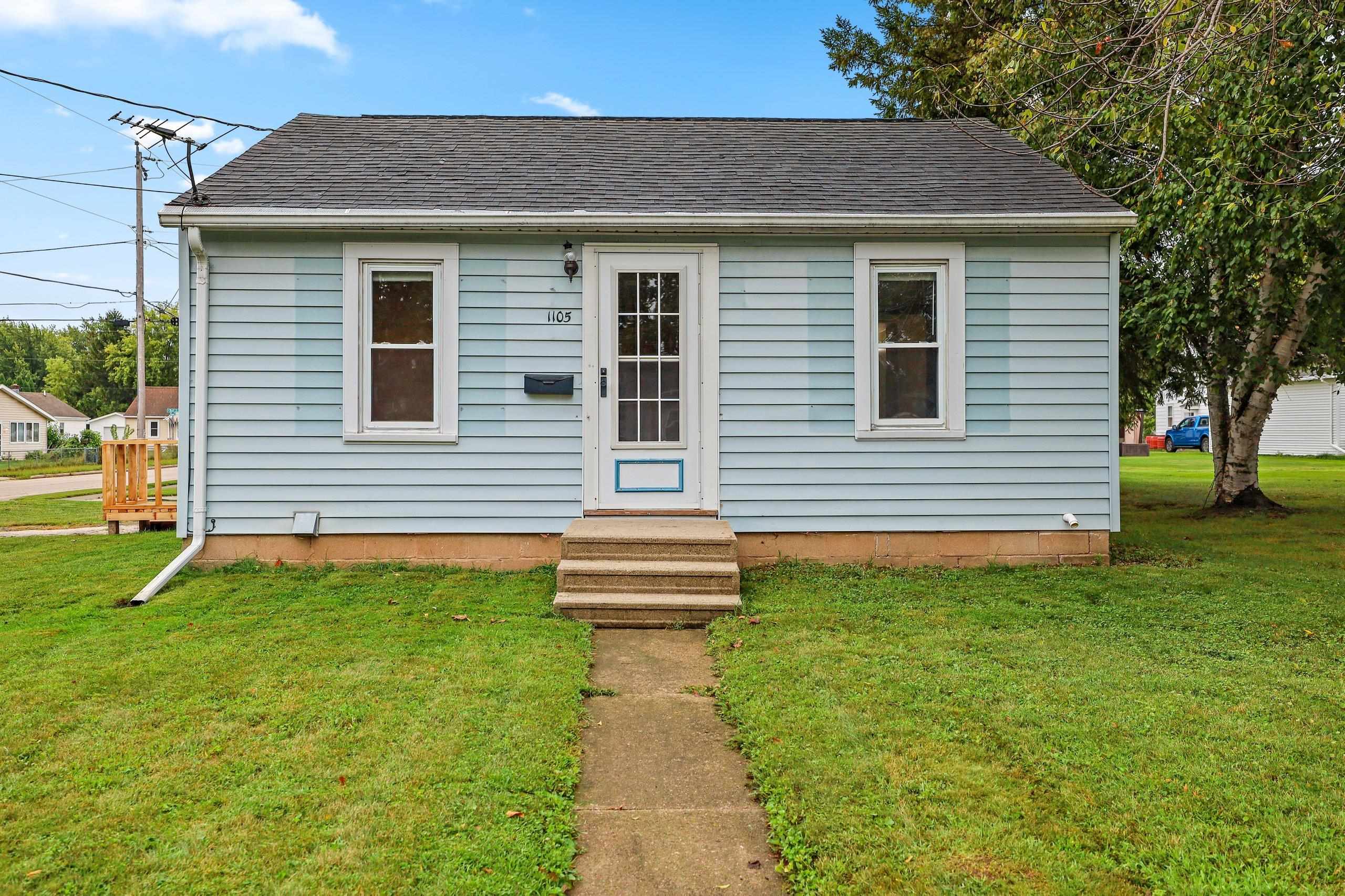 1105 W Grant Street Property Photo 1