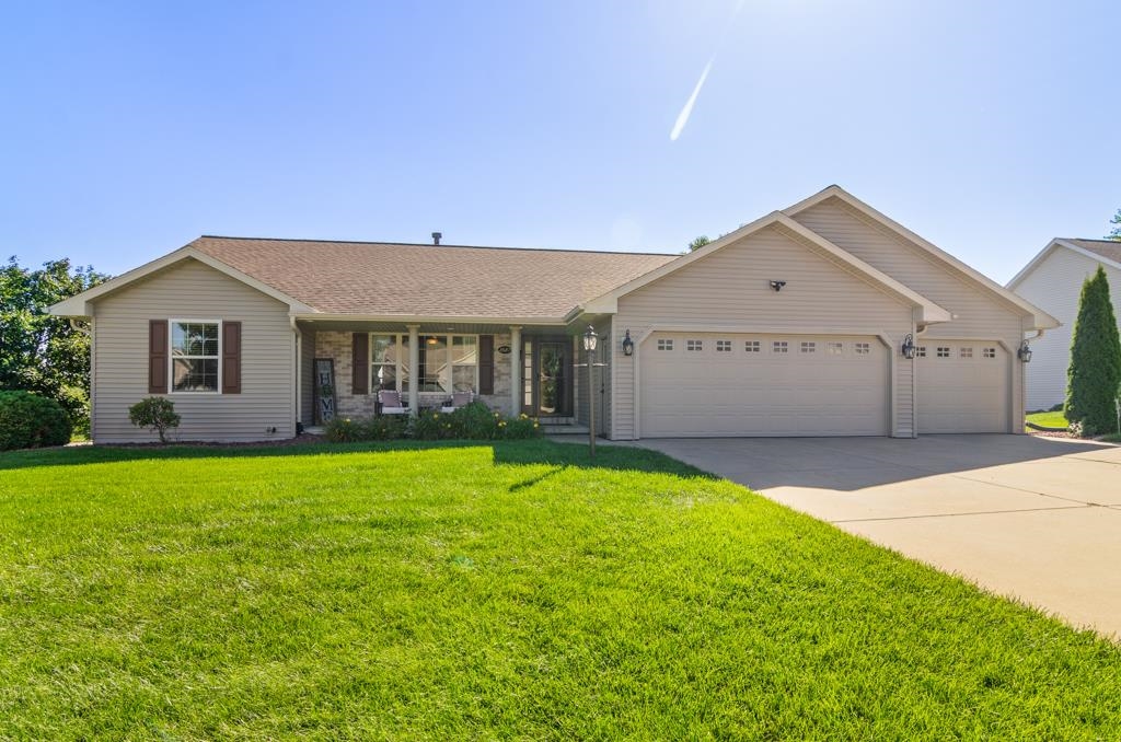 3587 Mighty Oak Trail Property Photo 1