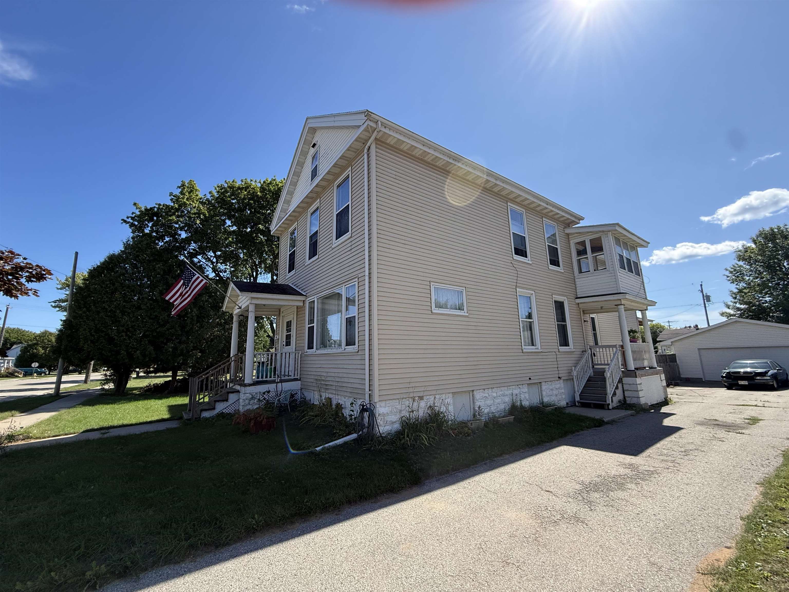511 5th Avenue Property Photo 1