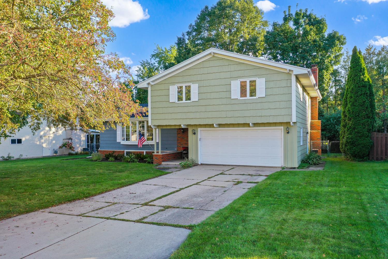 336 BROOKRIDGE Street