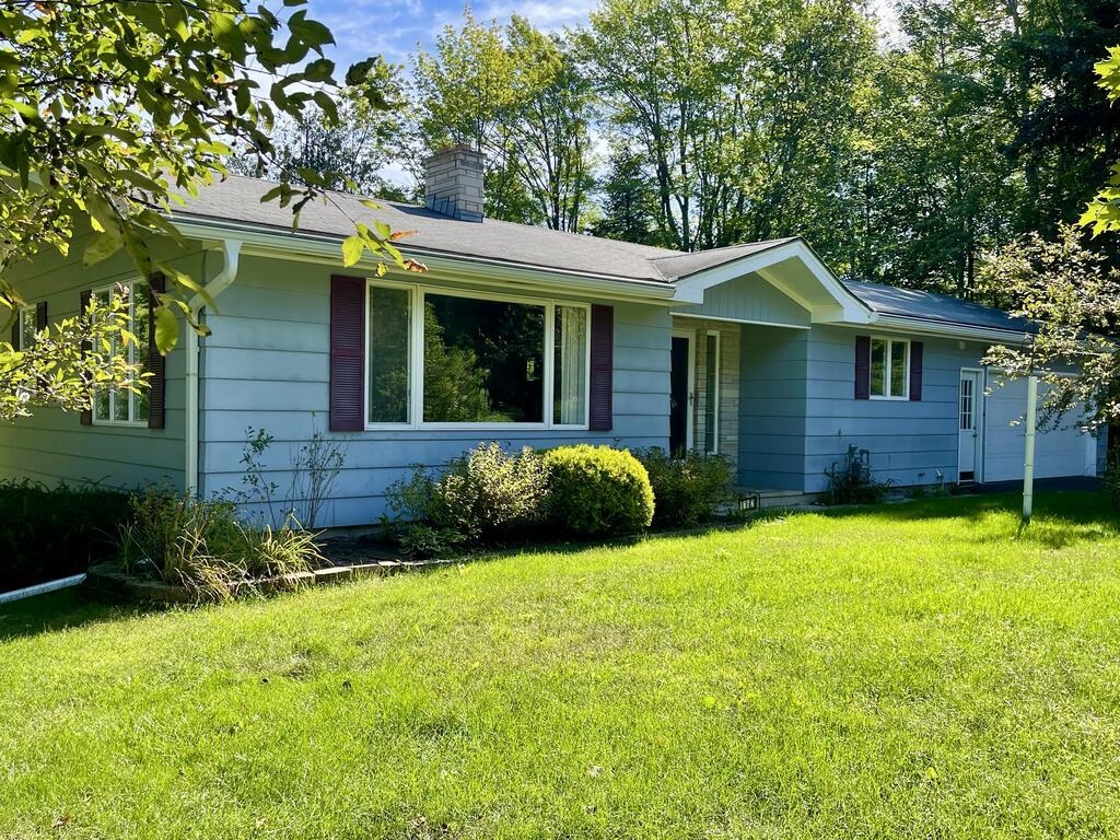 1762 Clay Banks Road Property Photo 1
