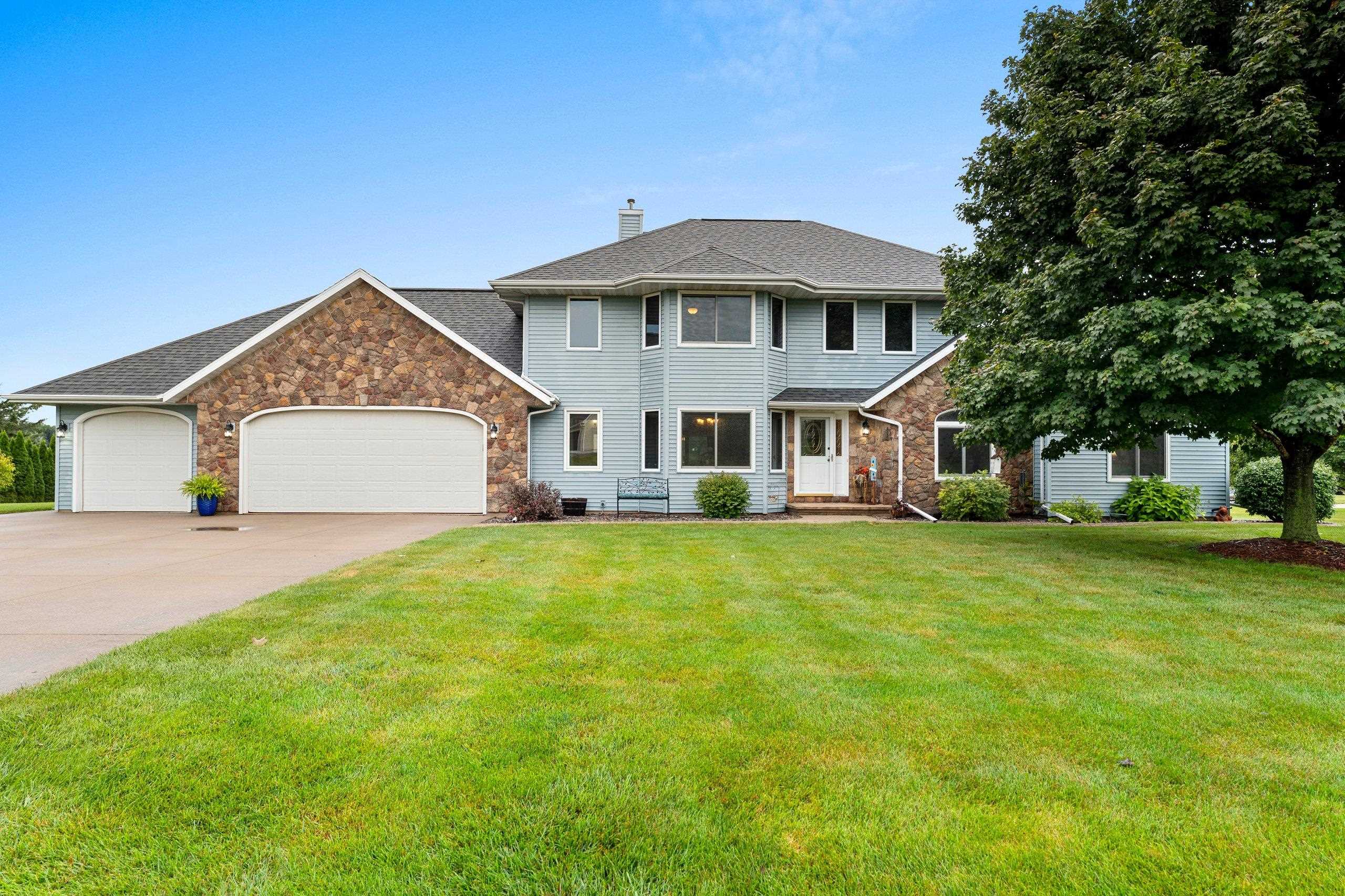 8159 Galaxy Drive Property Photo 1