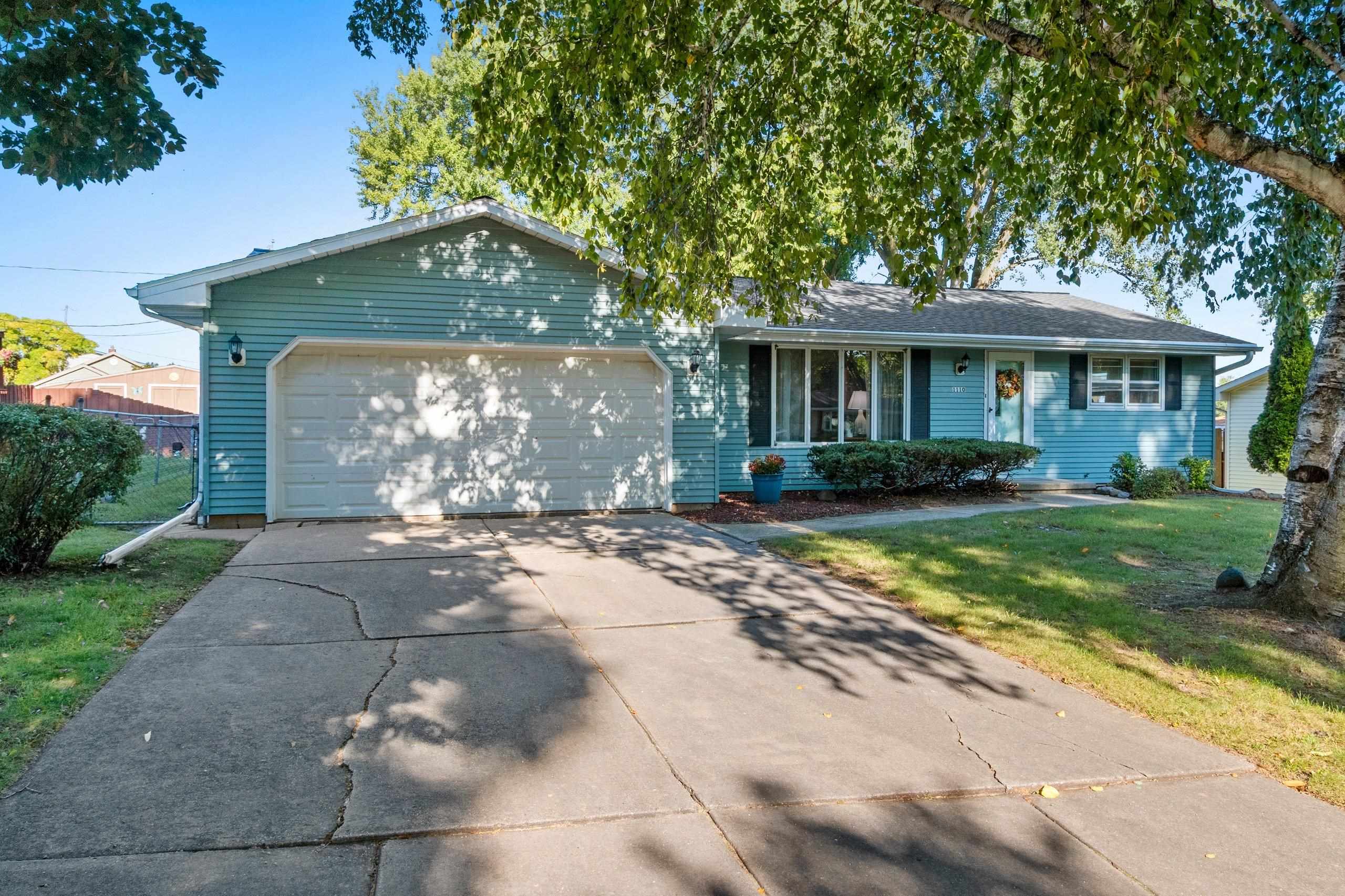 1110 Michaline Drive Property Photo 1