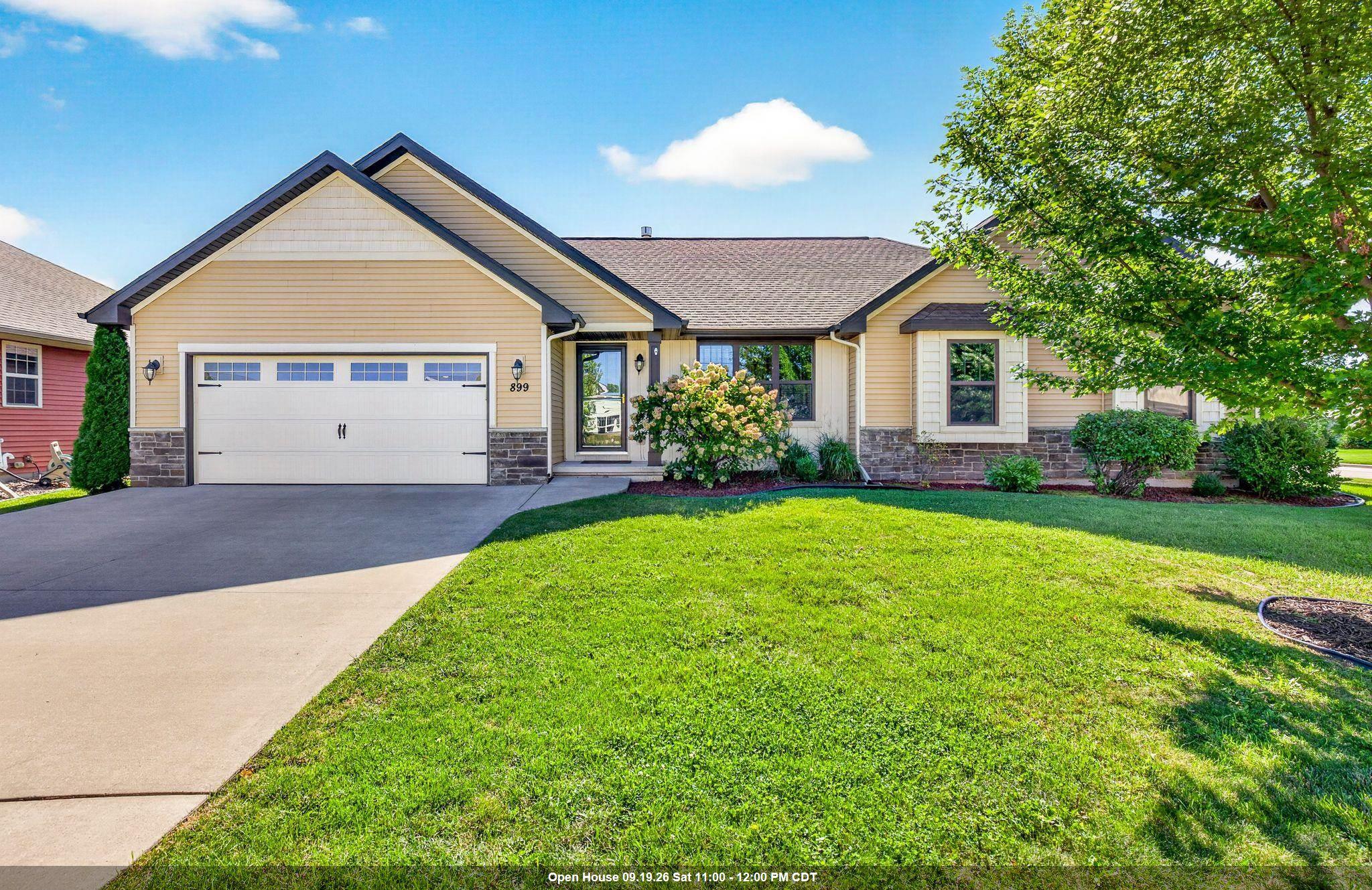 899 Lotus Trail Property Photo 1