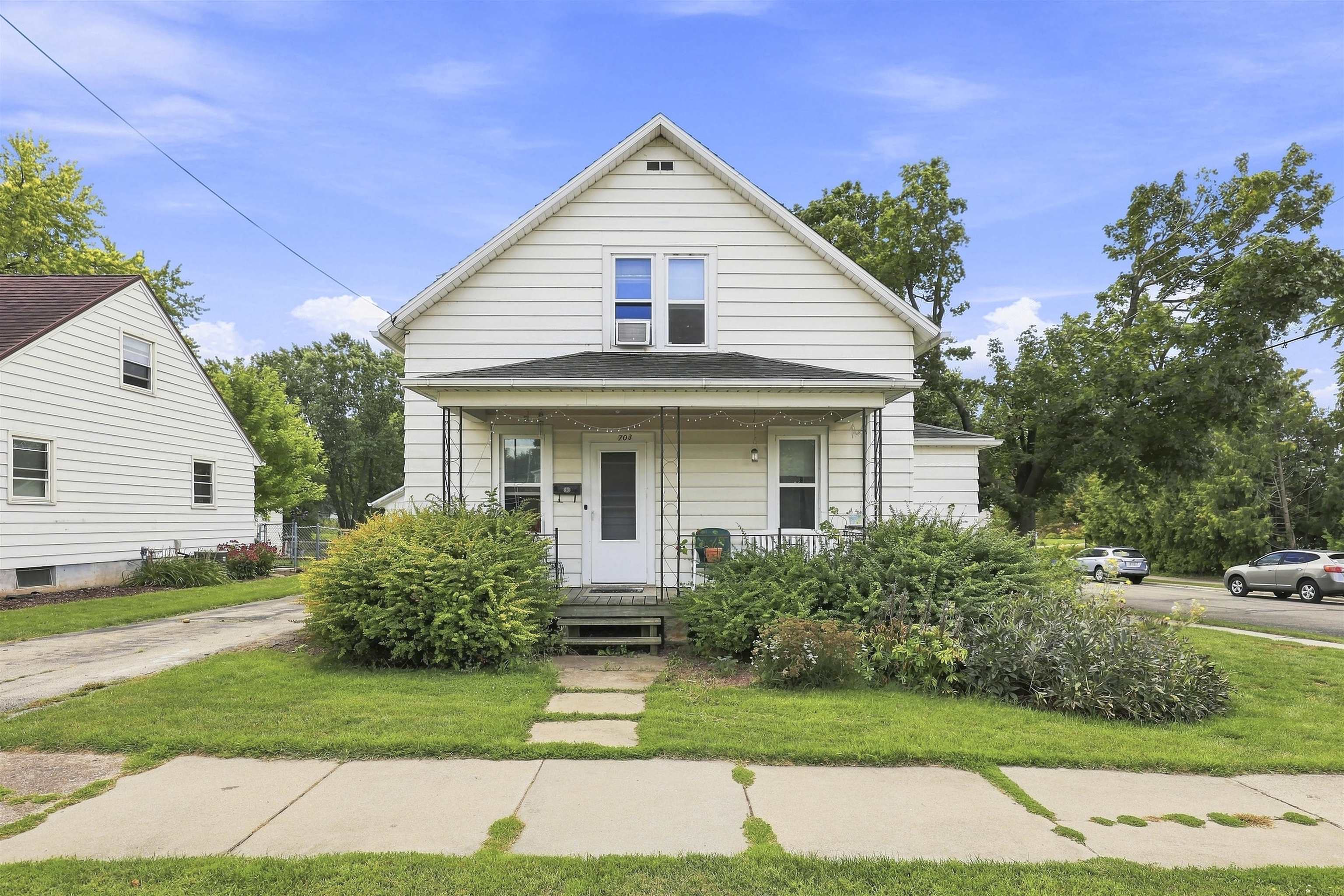 703 Park Avenue Property Photo 1