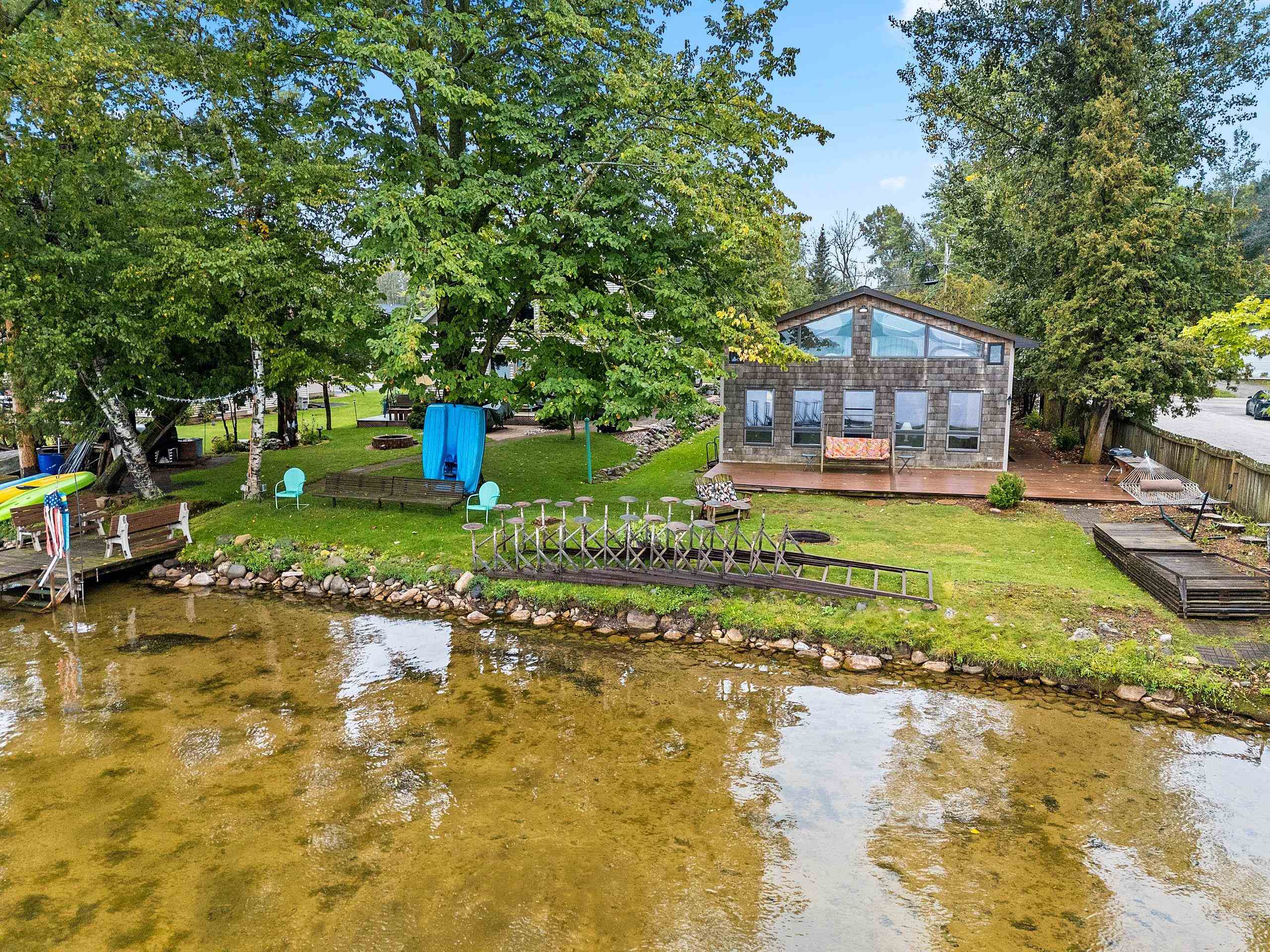 9401 County Road G Property Photo 1