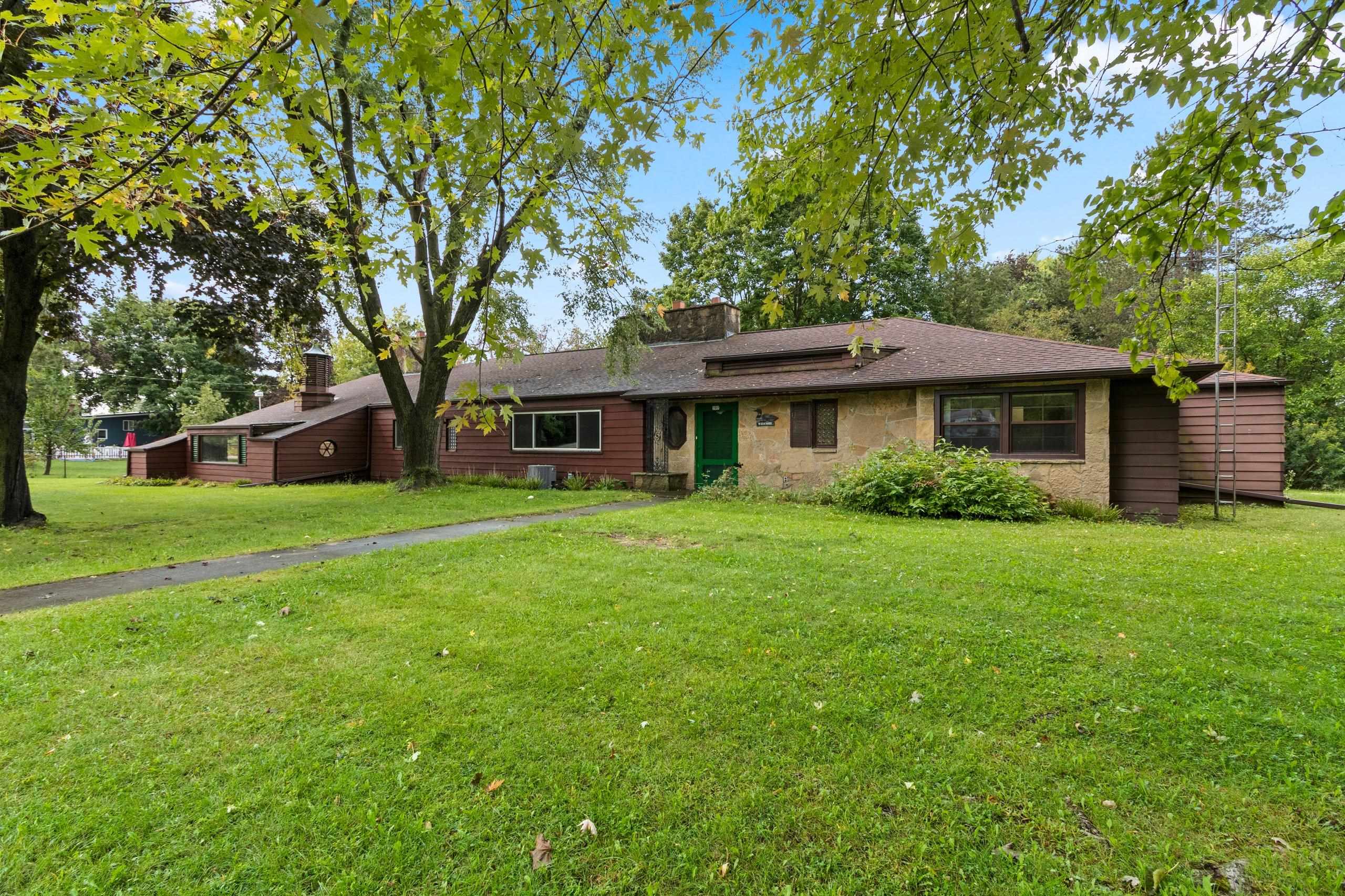 197 Pine Street Property Photo 1