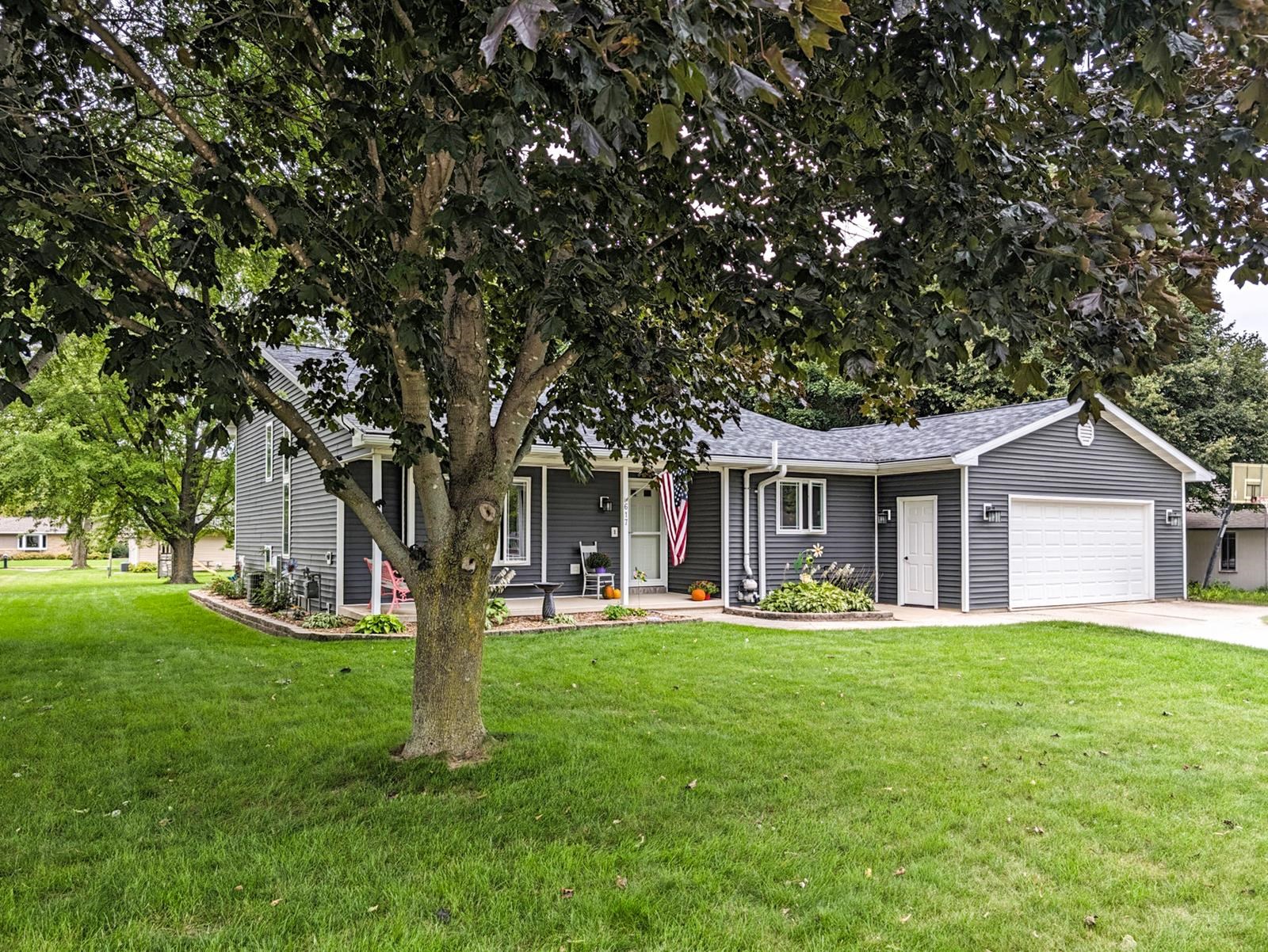 617 Donna Street Property Photo 1