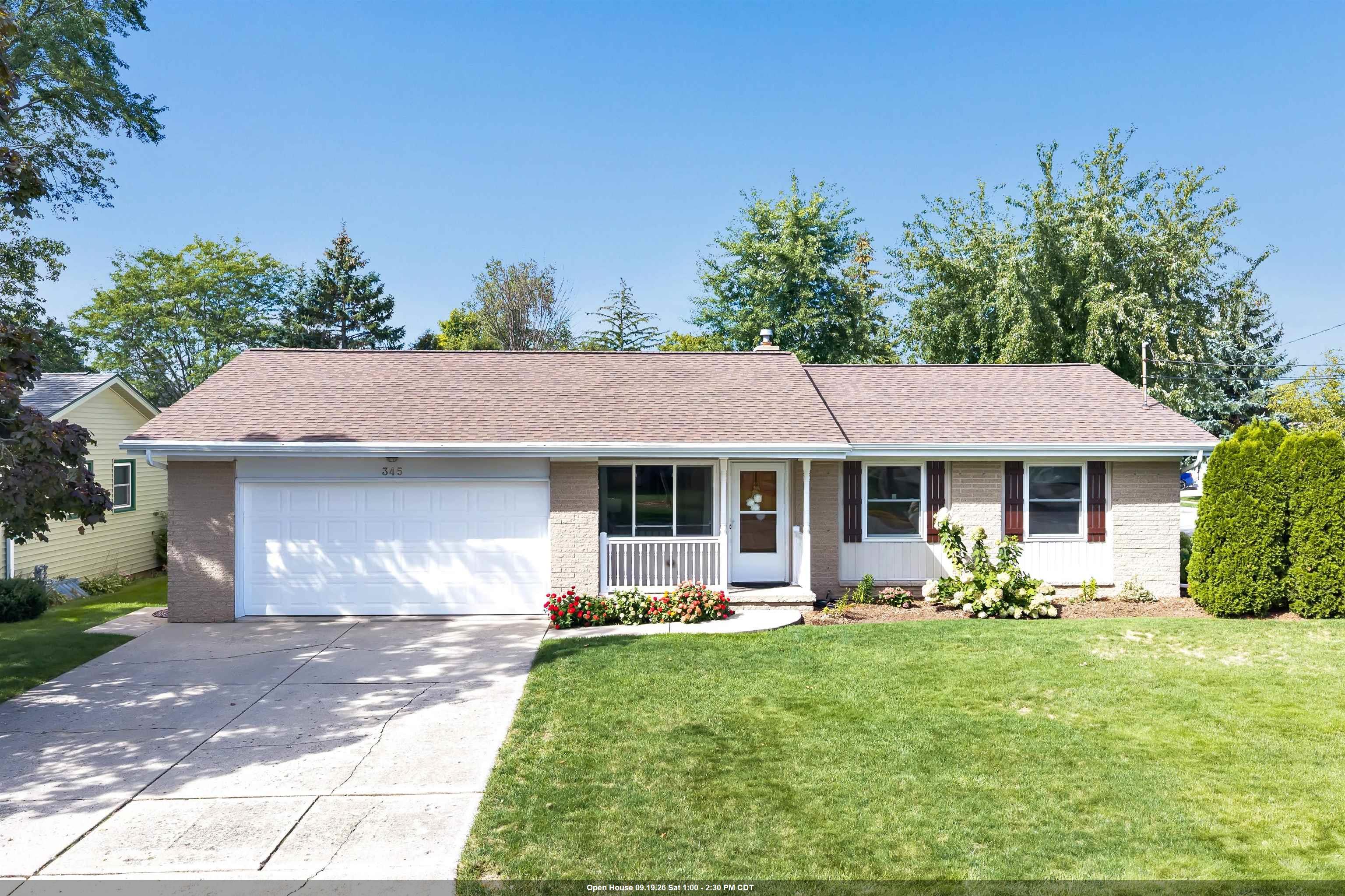 345 Lee Street Property Photo 1