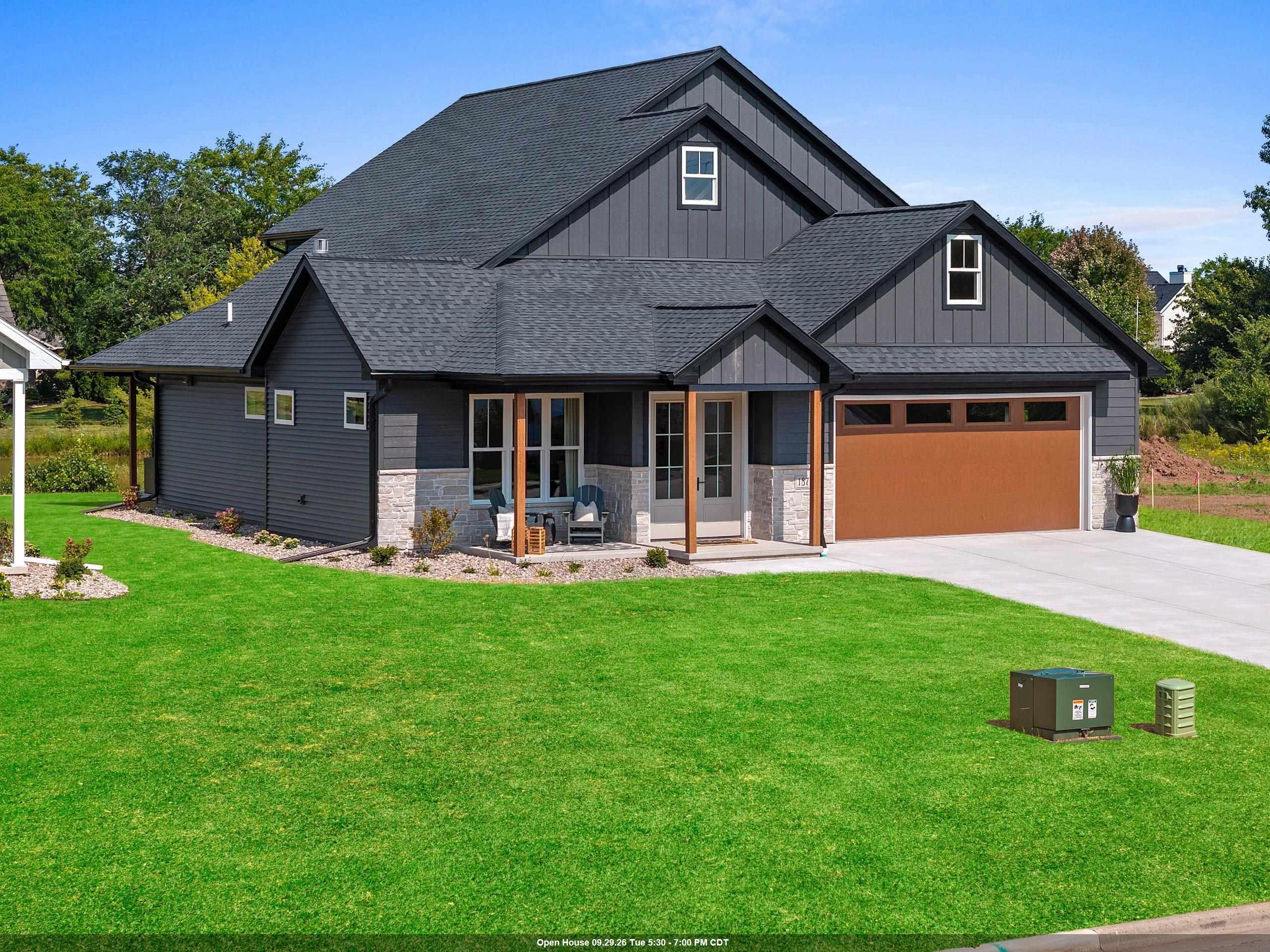 1871 Ledgeview Road Property Photo 1