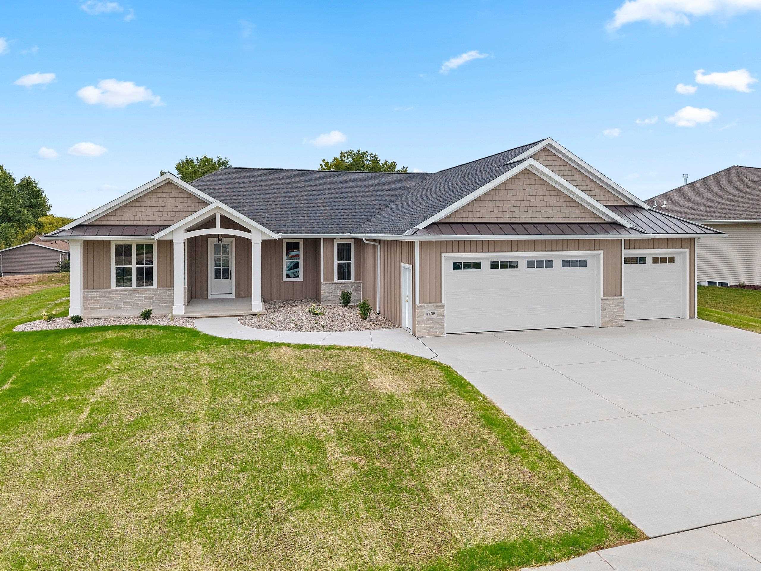 4405 Nature Ridge Property Photo 1