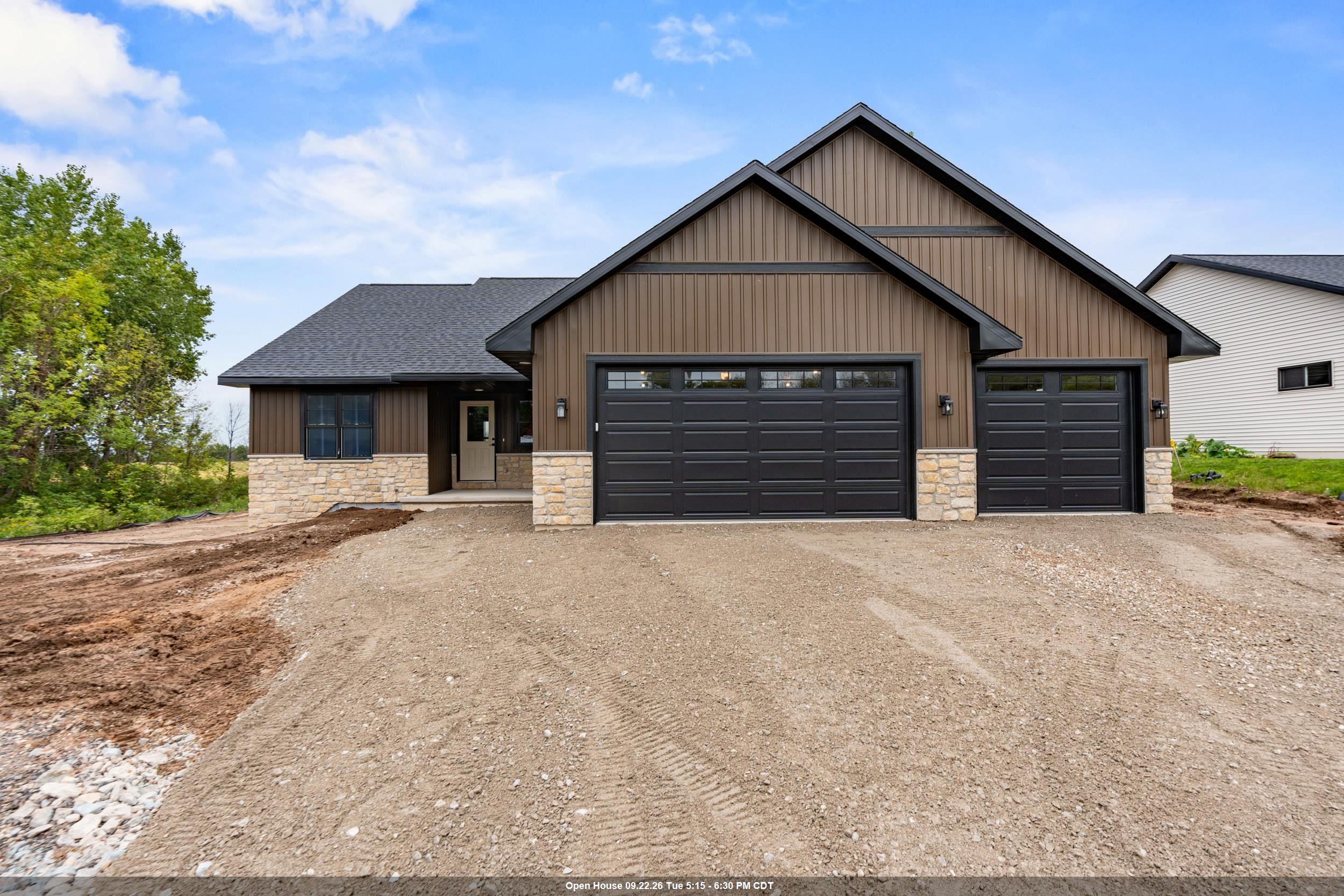 3869 Van Lanen Road Property Photo 1