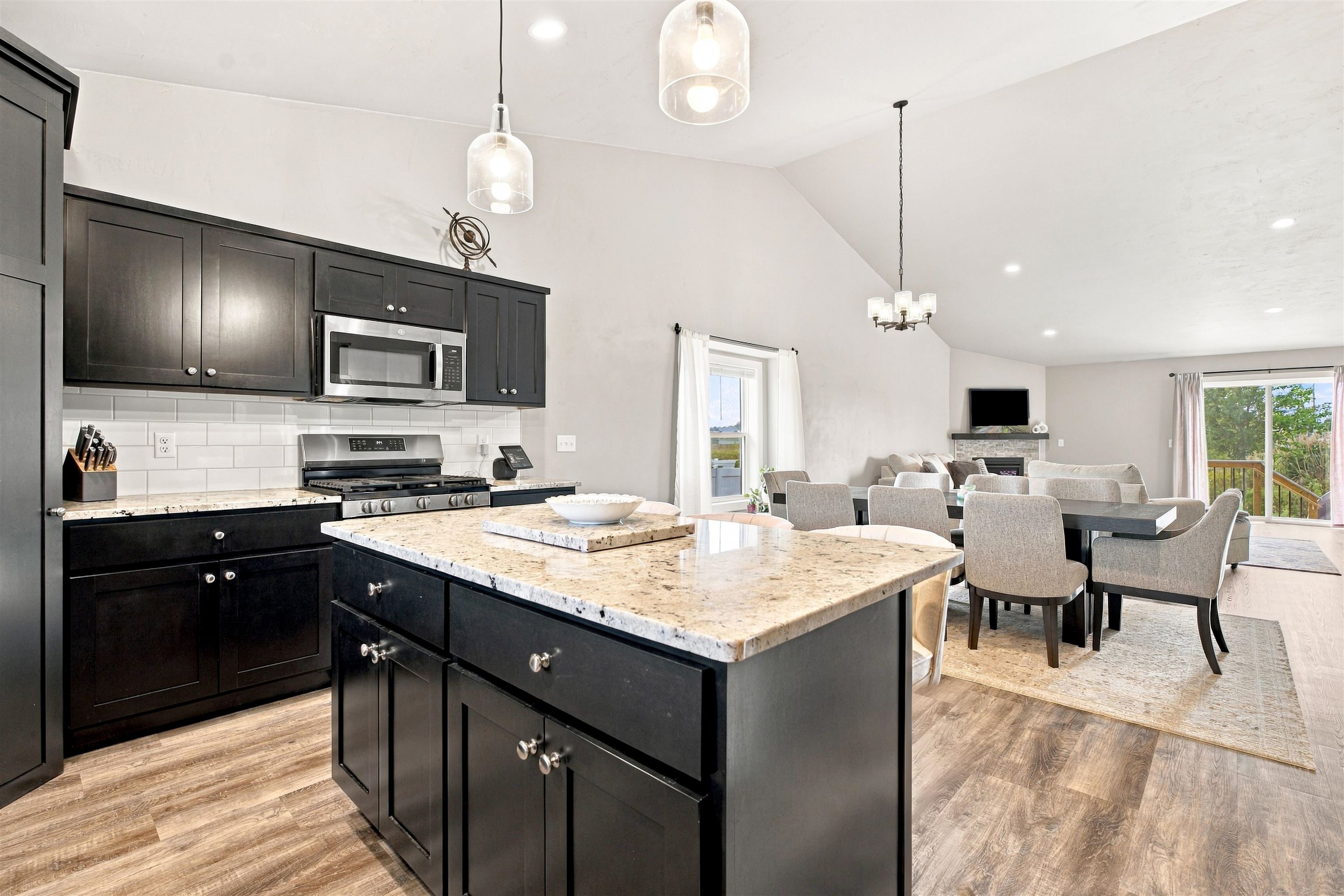 3455 E Rubyred Drive Property Photo 10