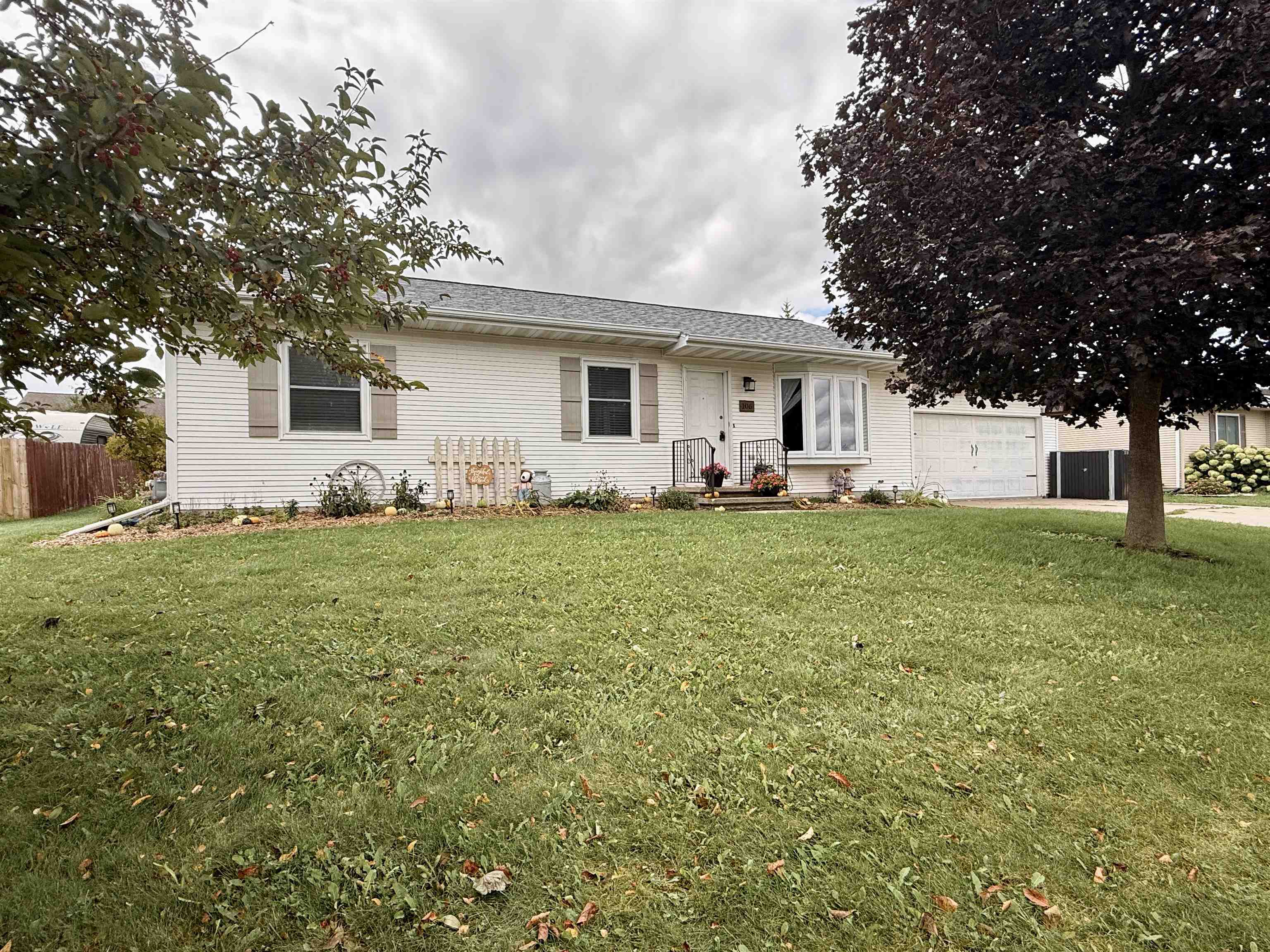 106 Southgate Drive Property Photo 1