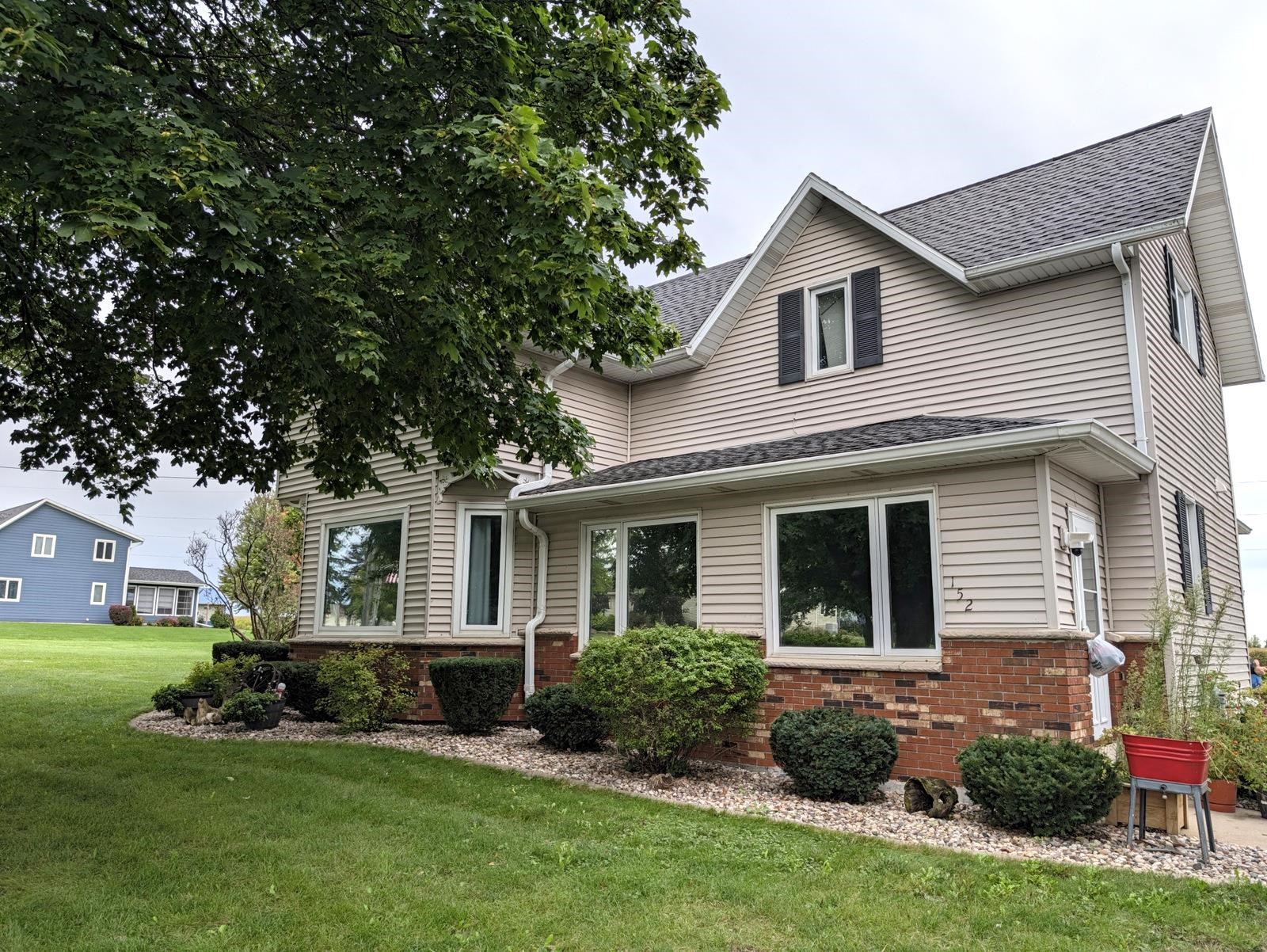 152 MAIN Street
