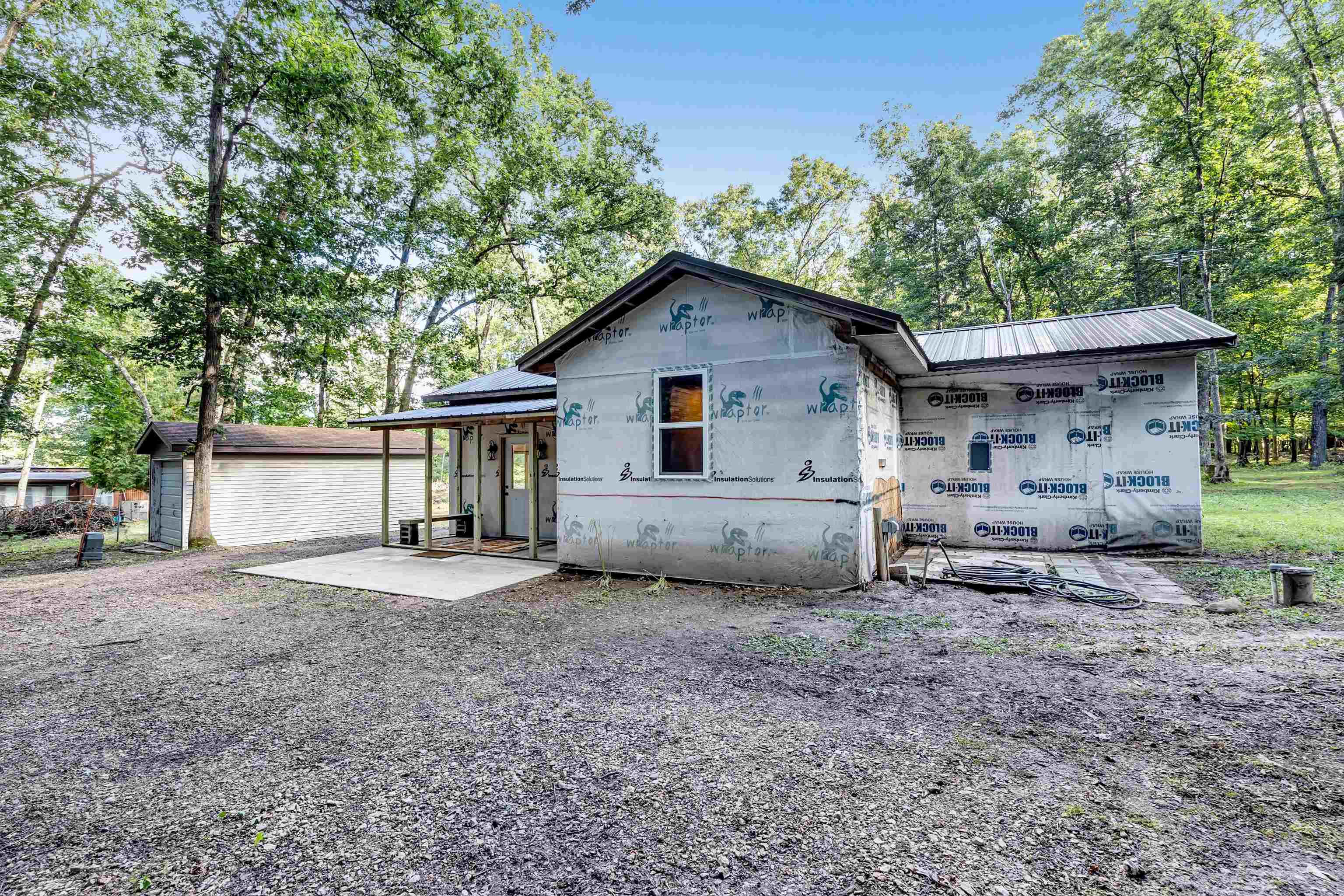 N2450 E Pine Circle Property Photo 1