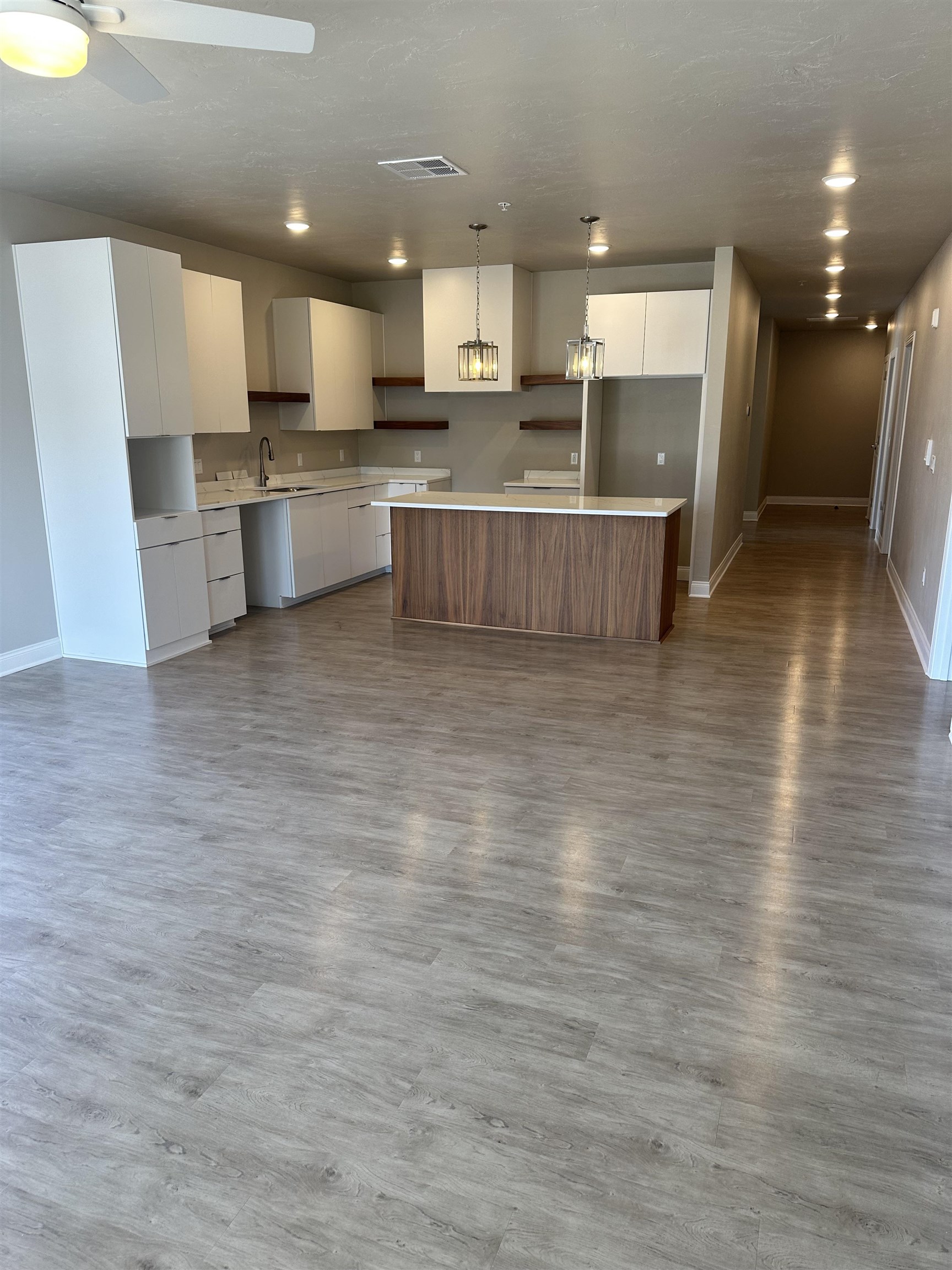 7784 State Highway 42 Property Photo 1