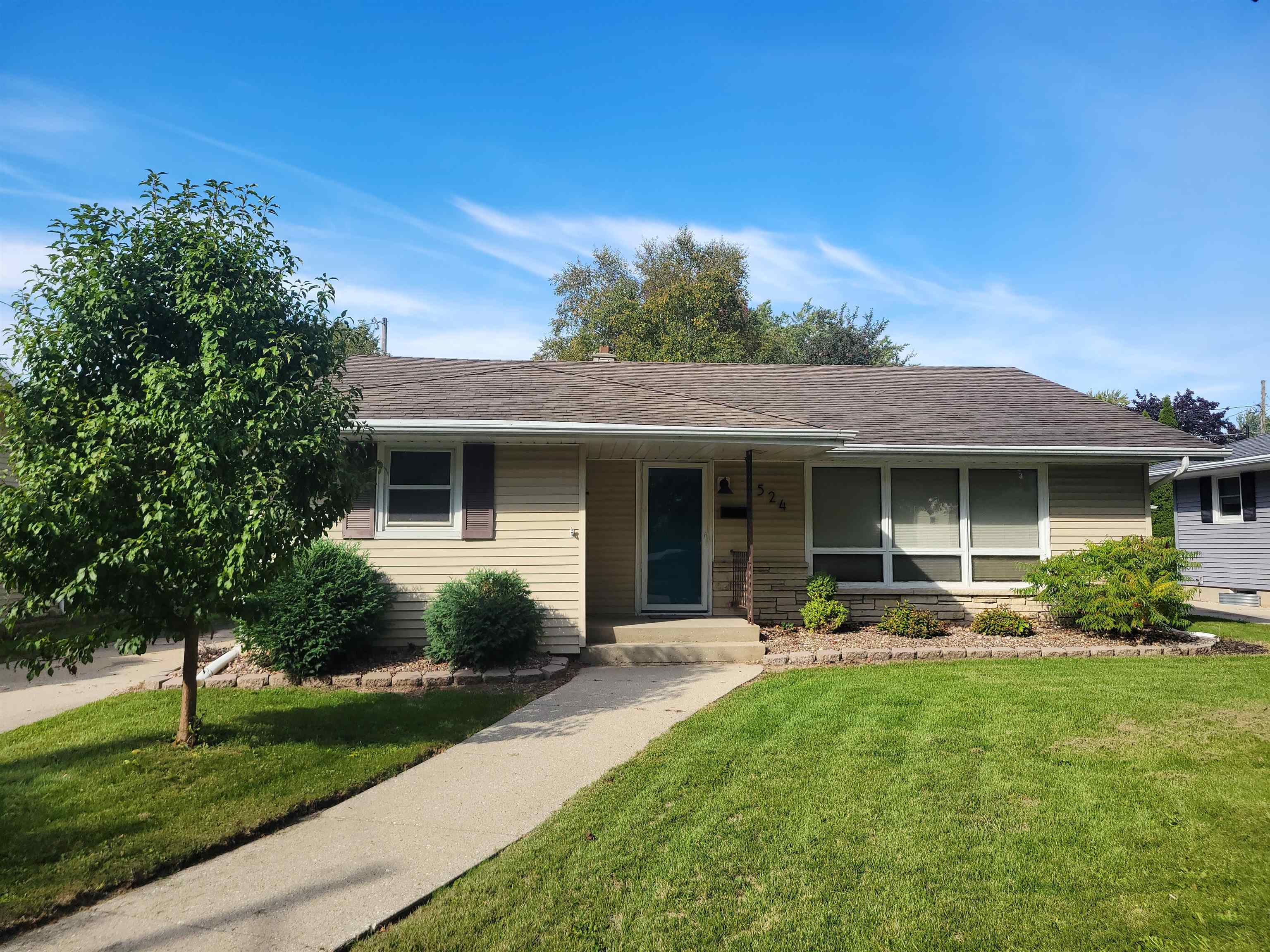 524 Taft Street Property Photo 1