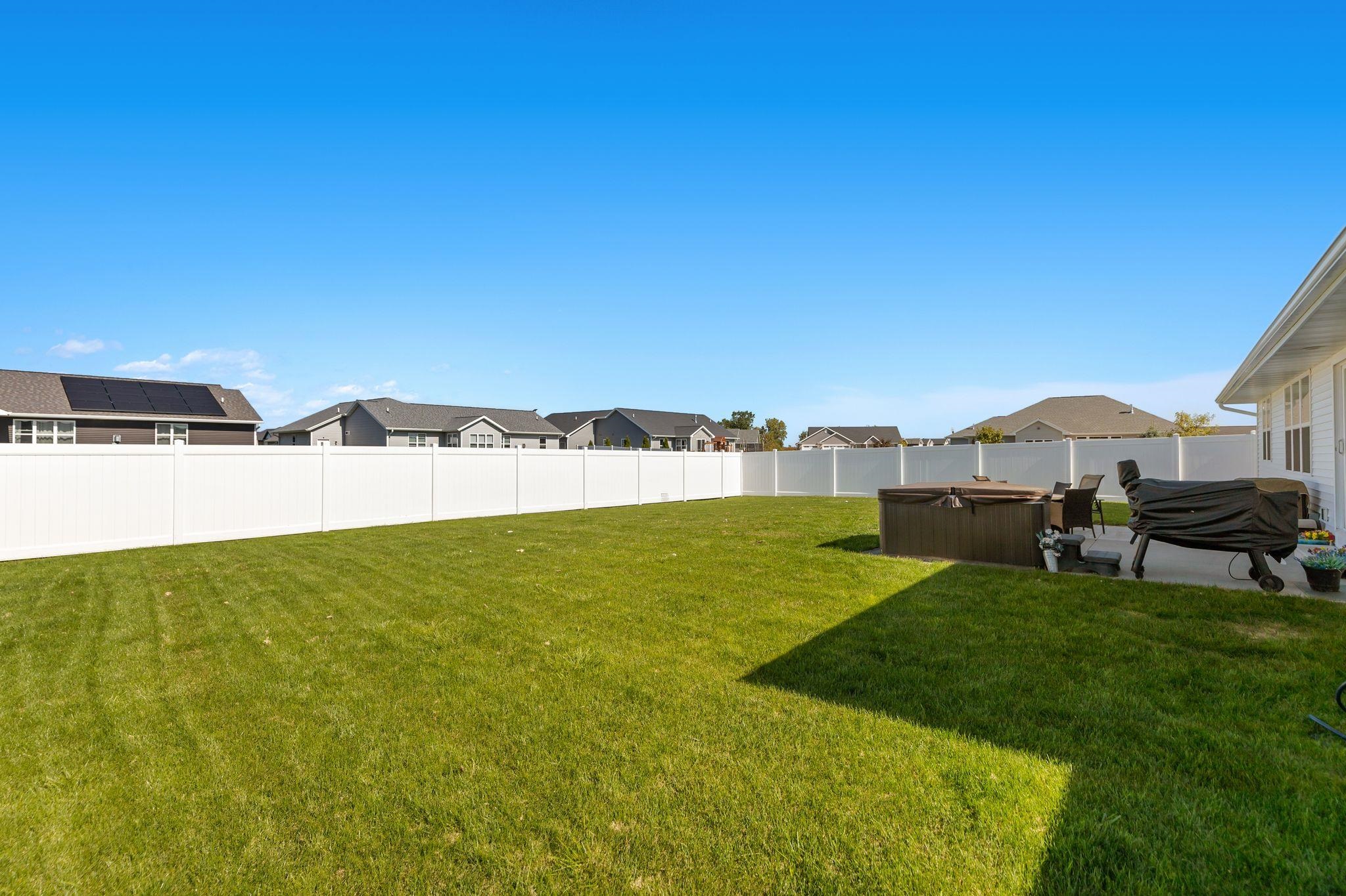 3424 E Rubyred Drive Property Photo 31