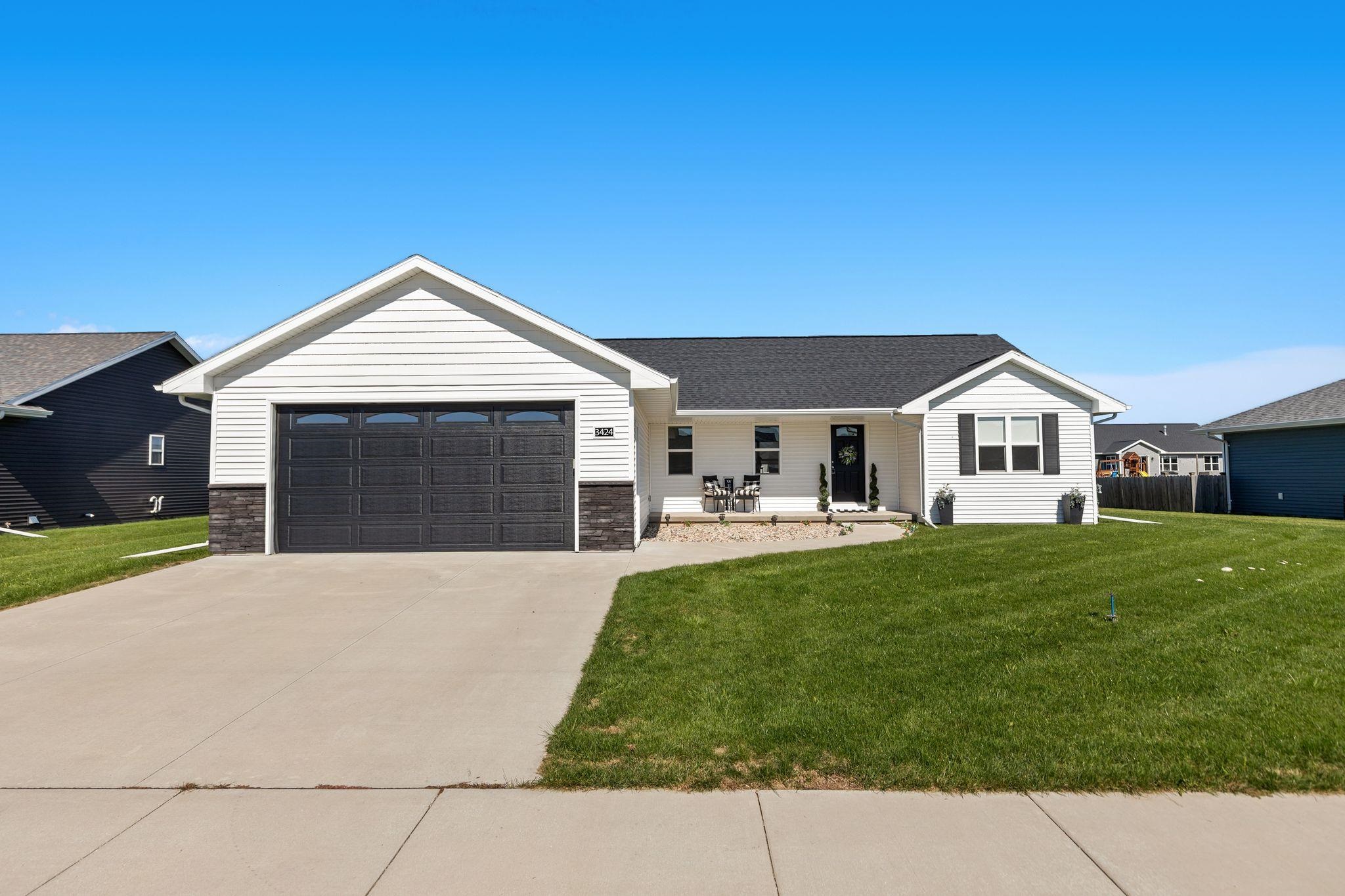 3424 E Rubyred Drive Property Photo 58