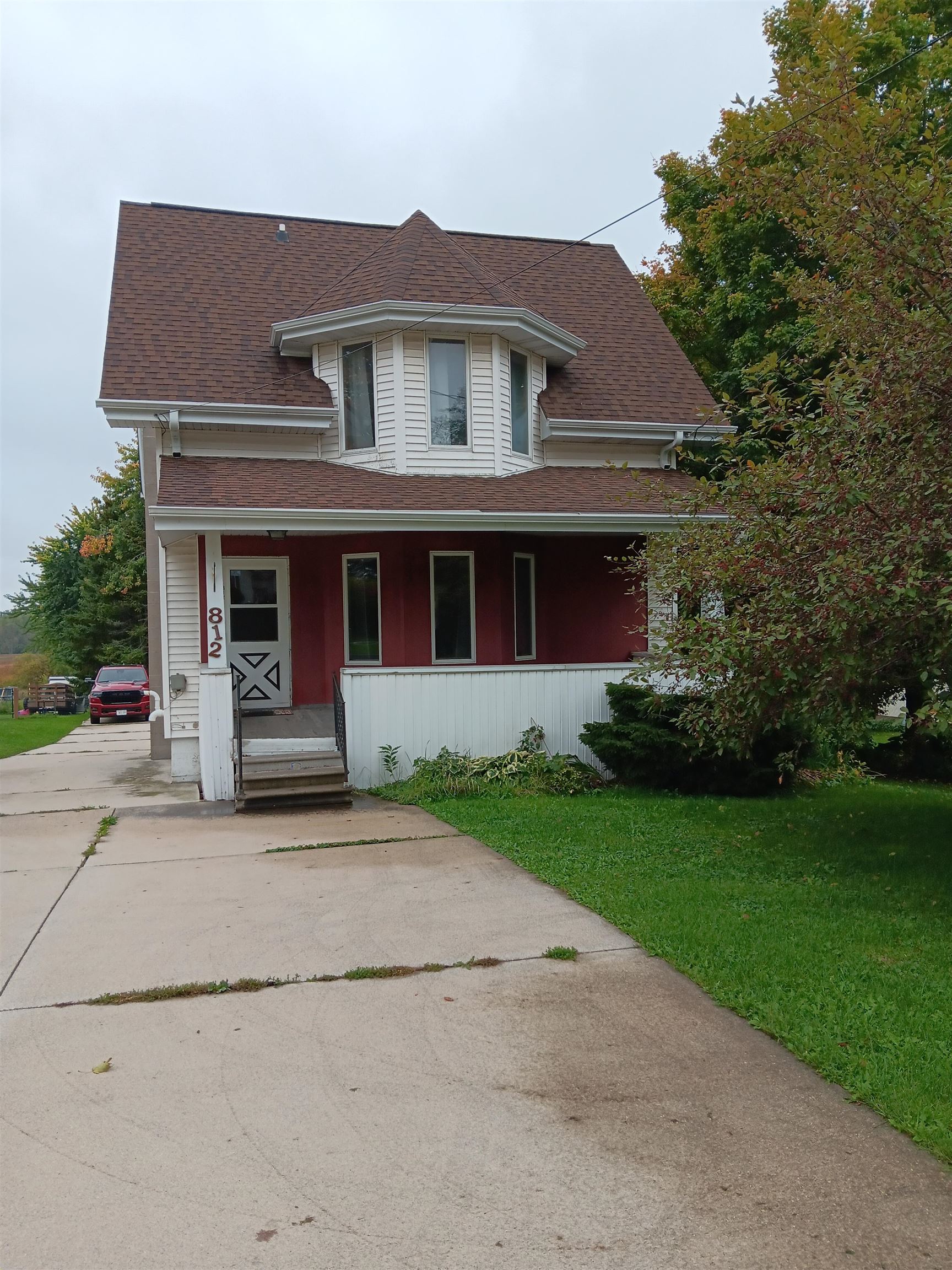 812 Fond Du Lac Street Property Photo 1