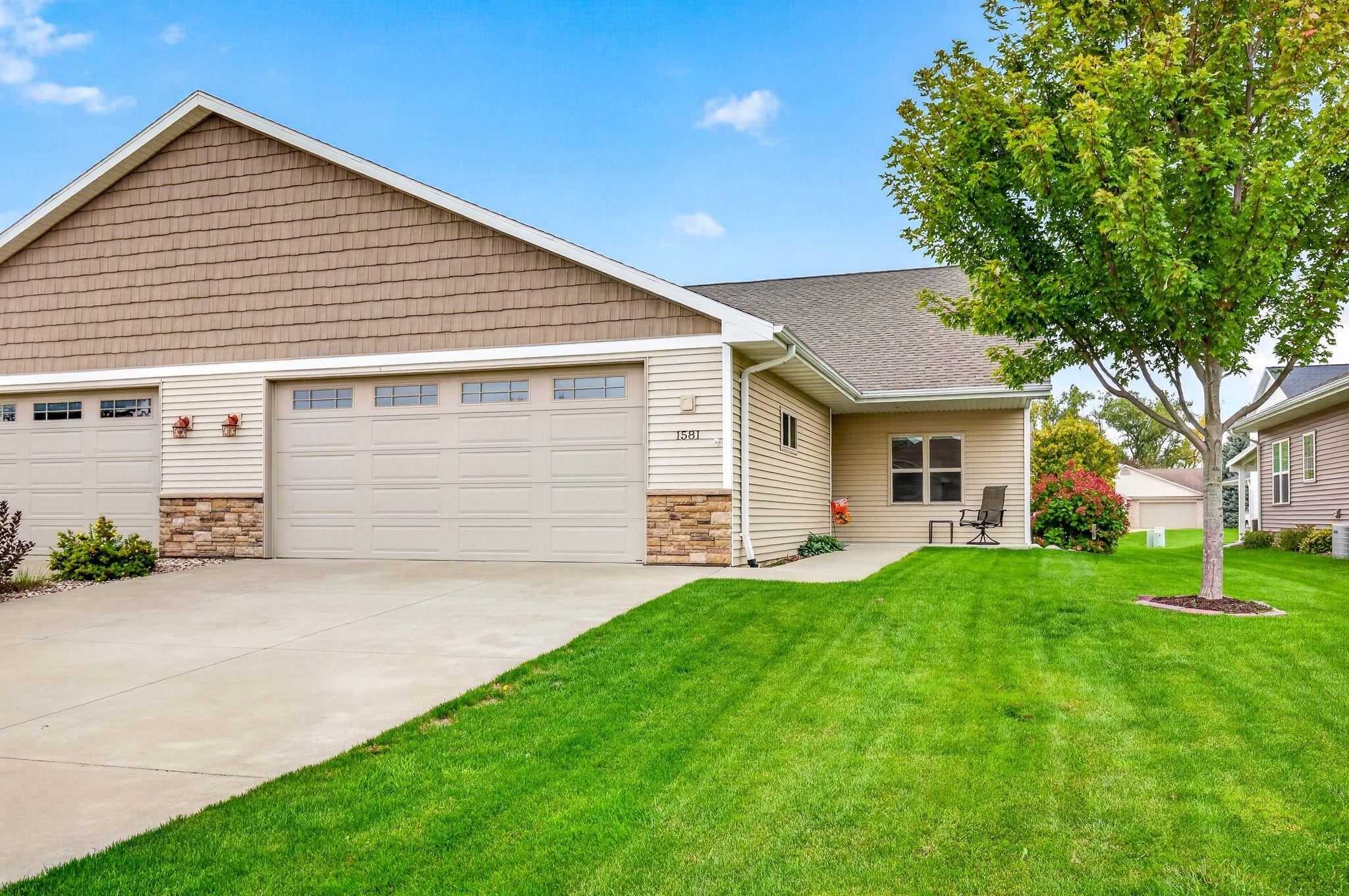 1581 Redwing Drive Property Photo 1