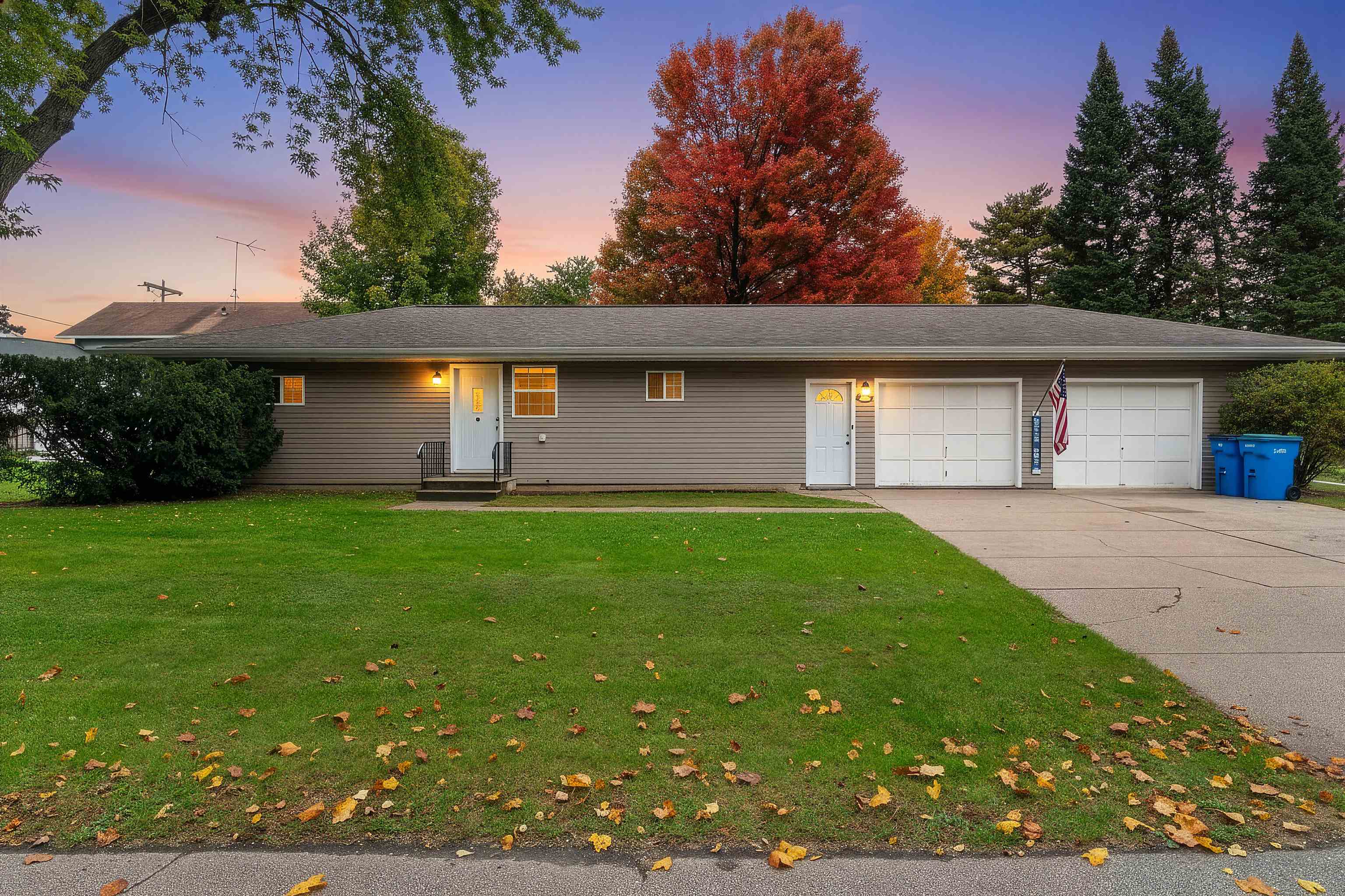 1036 Bartelt Street Property Photo 1