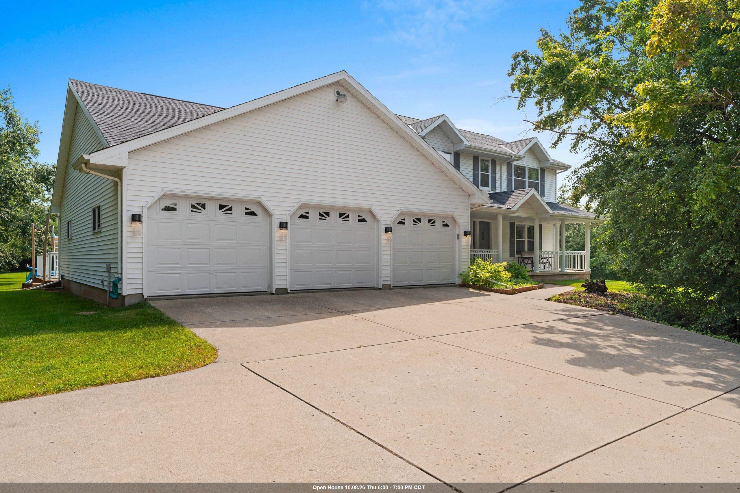 4415 Flagstone Court Property Photo 1