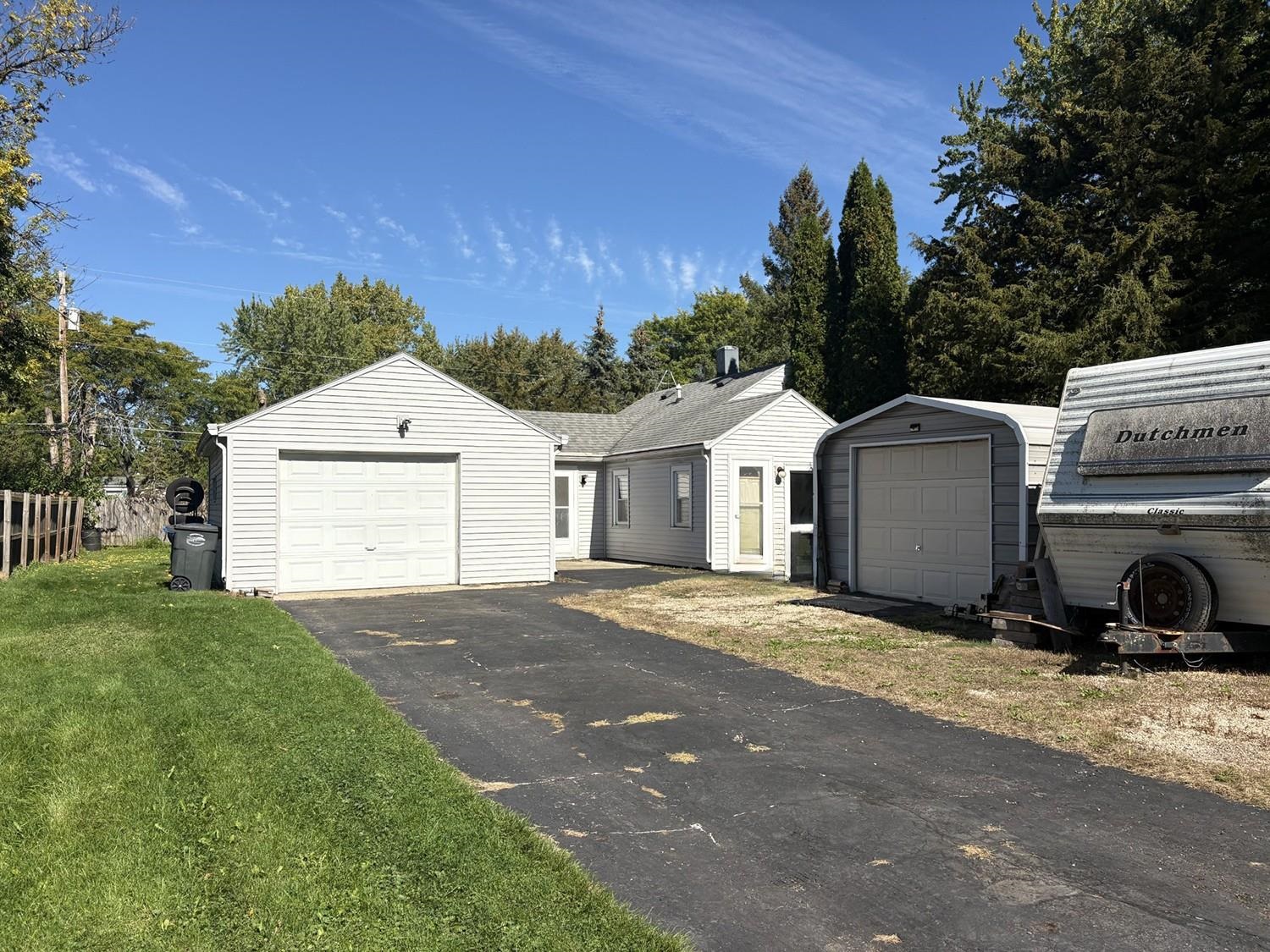 1798 Plank Road Property Photo 1