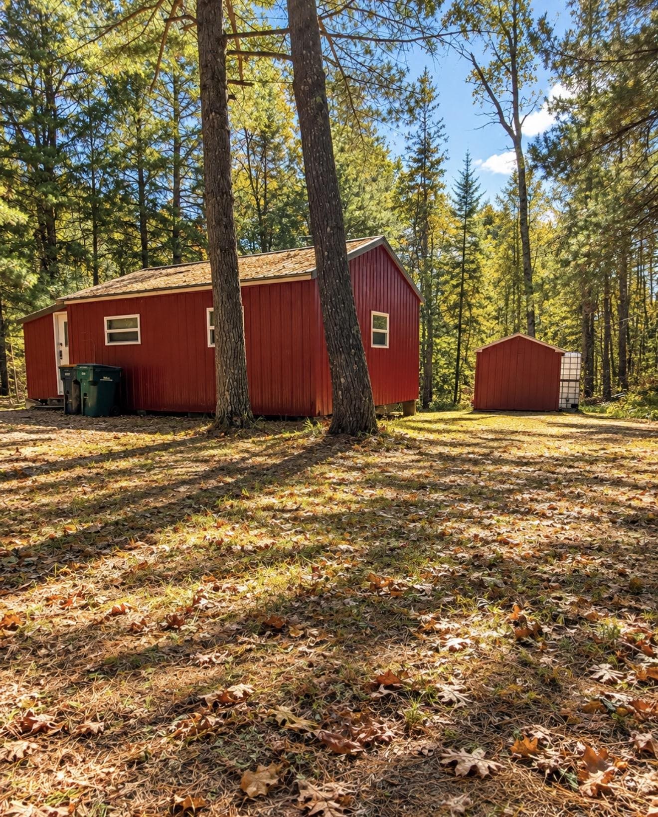 W6559 N Rollingstone Lake Road Property Photo 1