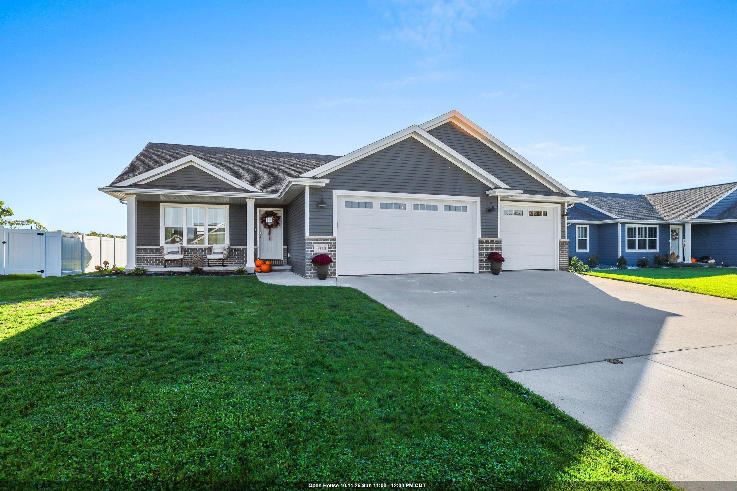 1013 Grassy Meadow Lane Property Photo 1