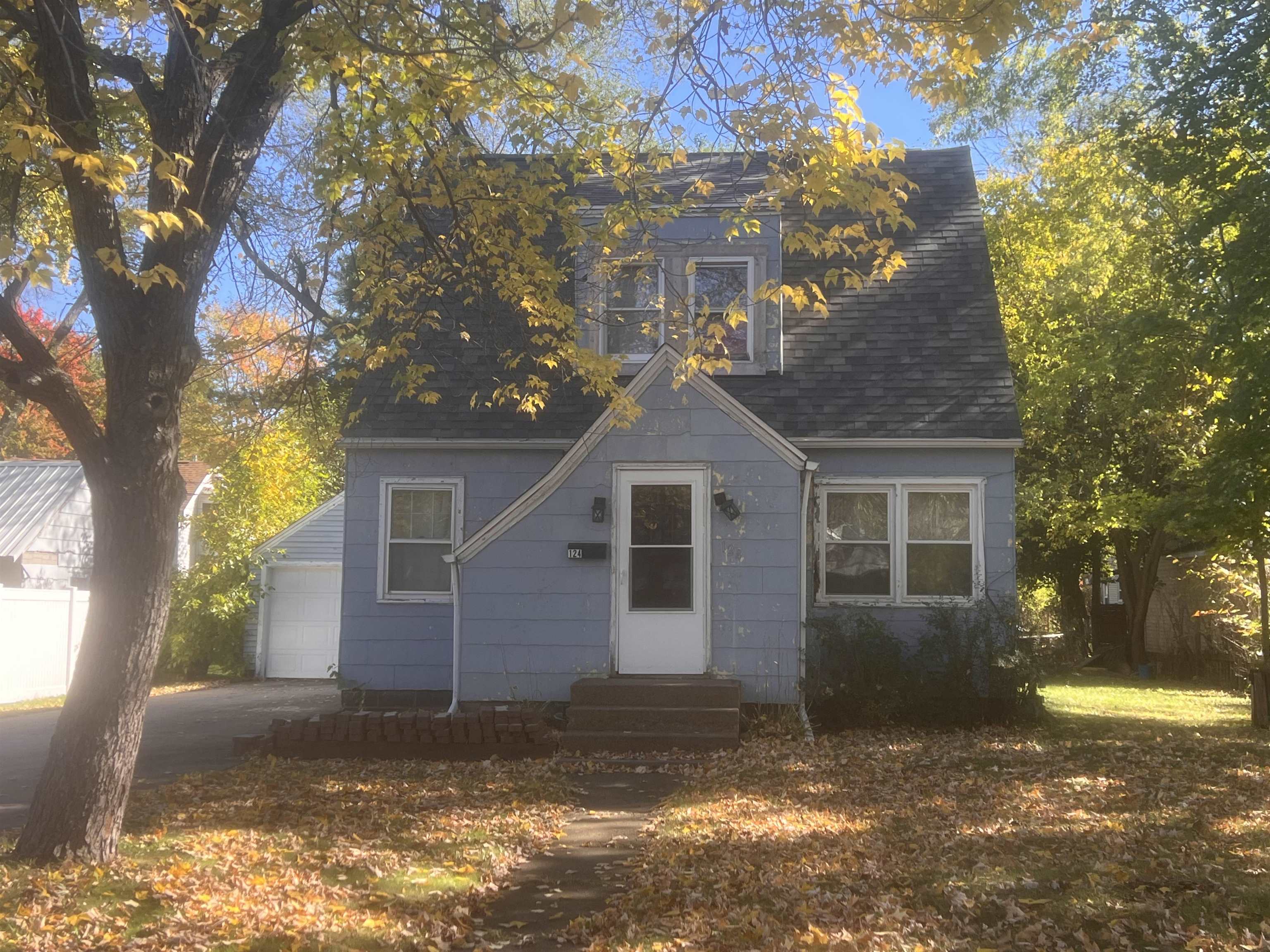 124 Pine Street Property Photo 1
