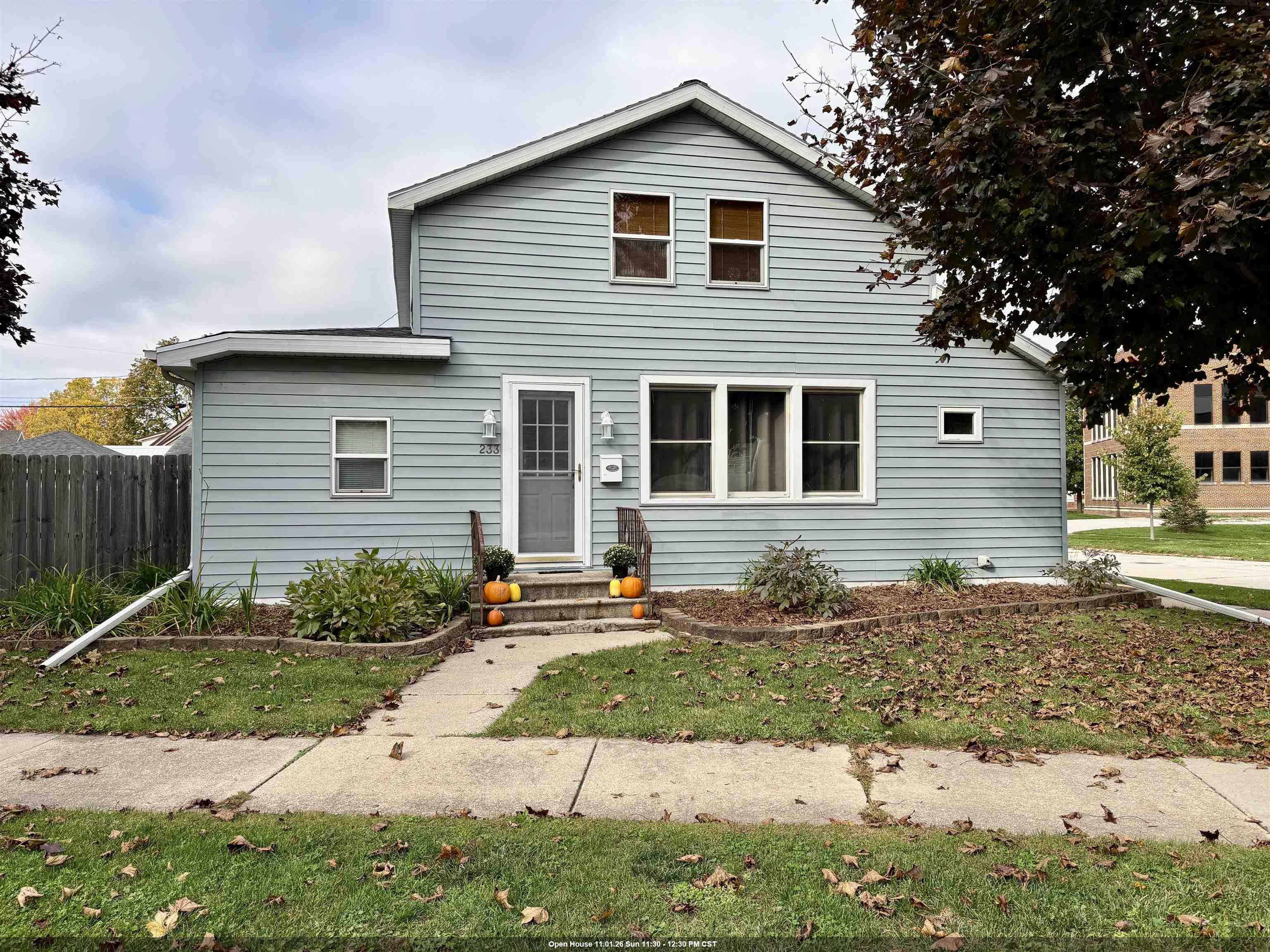 233 N Huron Street Property Photo 1