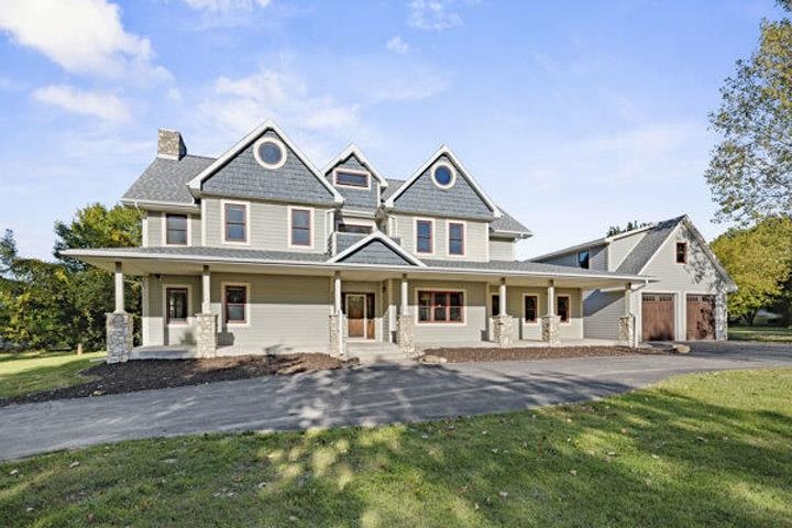 2006 Vermont Place Property Photo 1