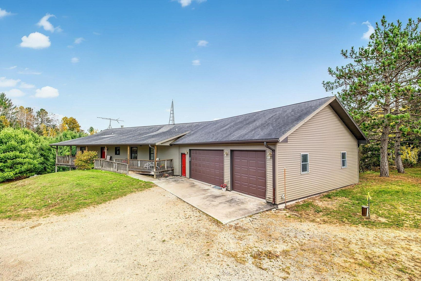 12571 Heise Road Property Photo 1