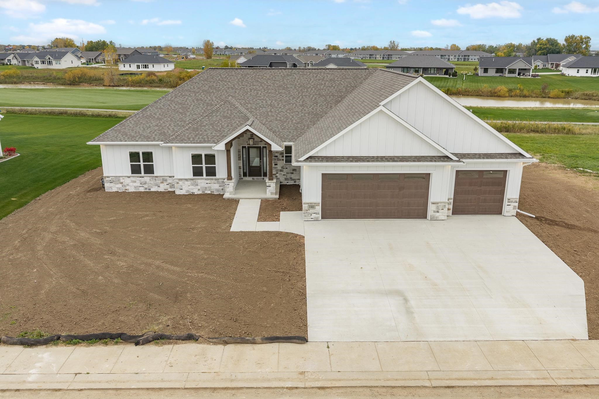 140 Beckerae Court Property Photo 1