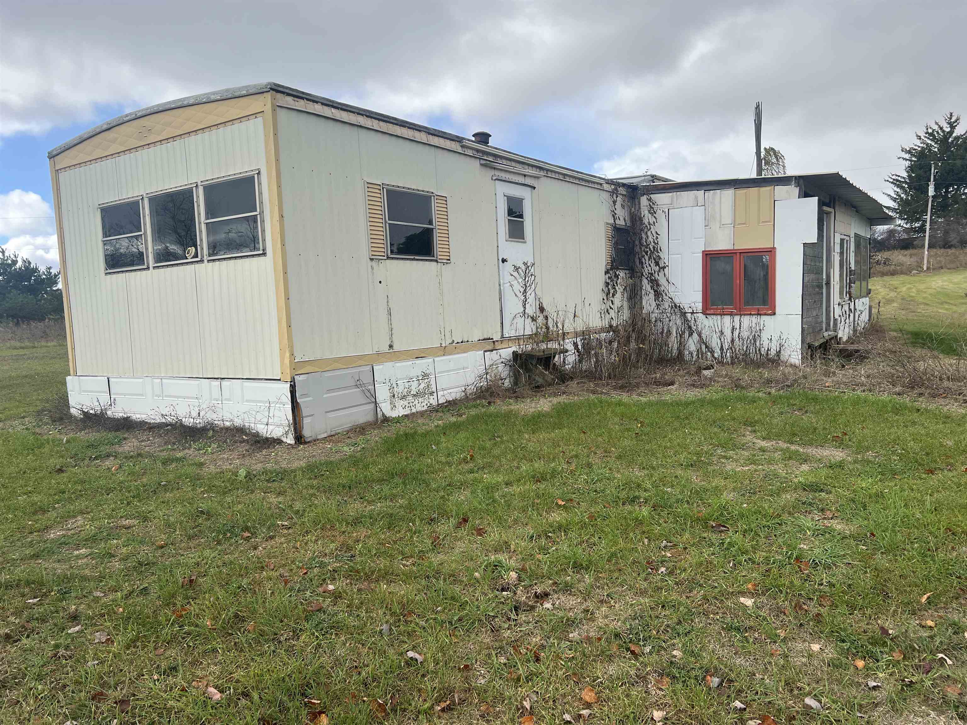 N9034 Just Road Property Photo 1