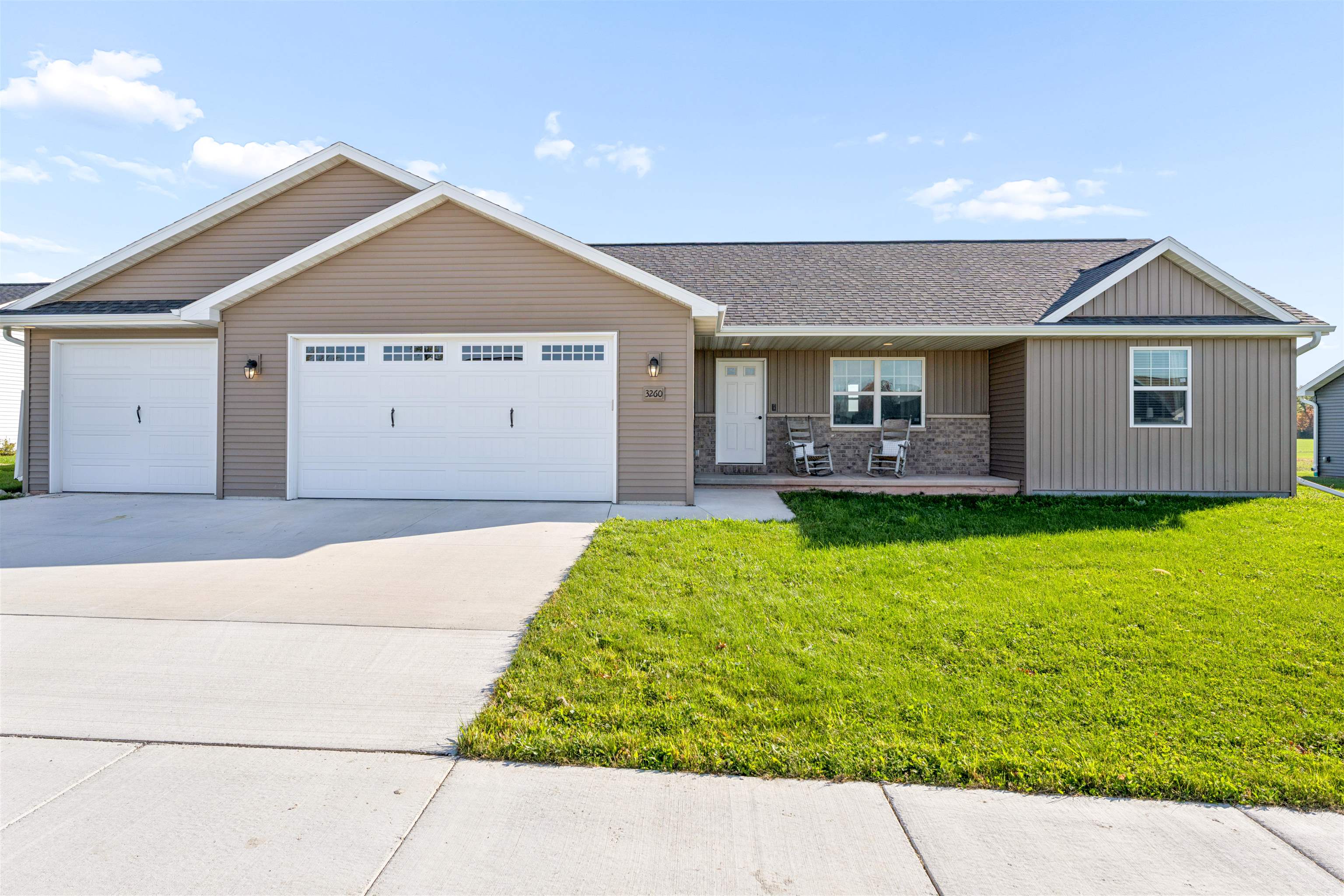 3260 S Weiler Road Property Photo 1