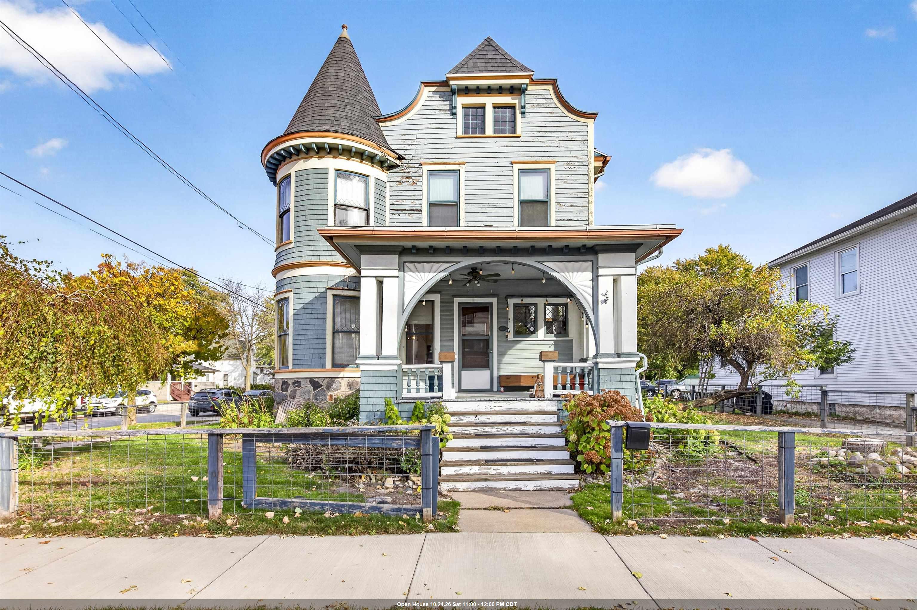 620 N Oneida Street Property Photo 1