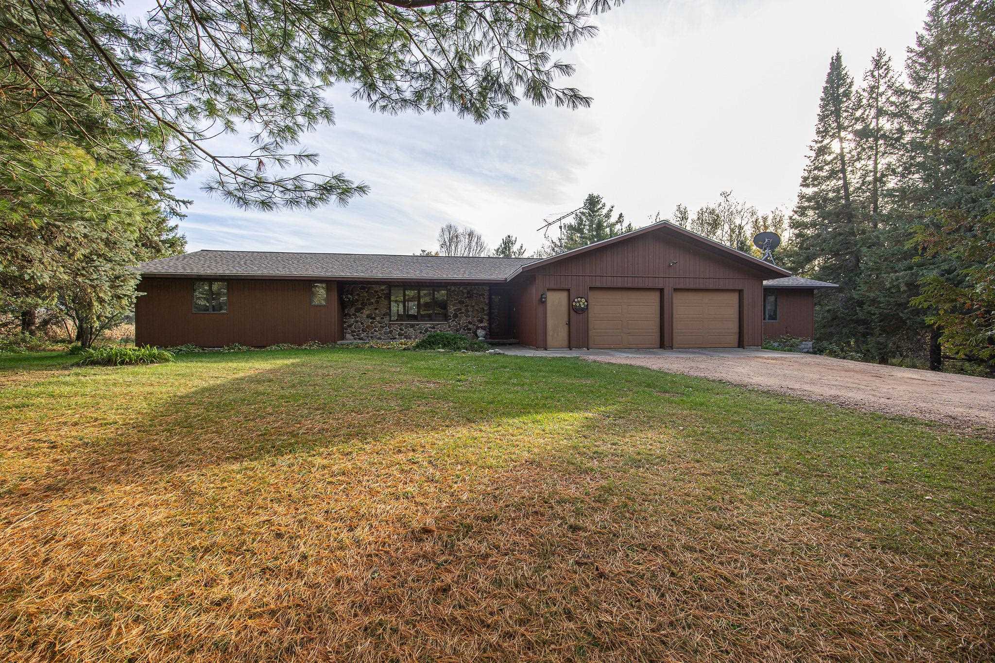 10515 County Road M Property Photo 1