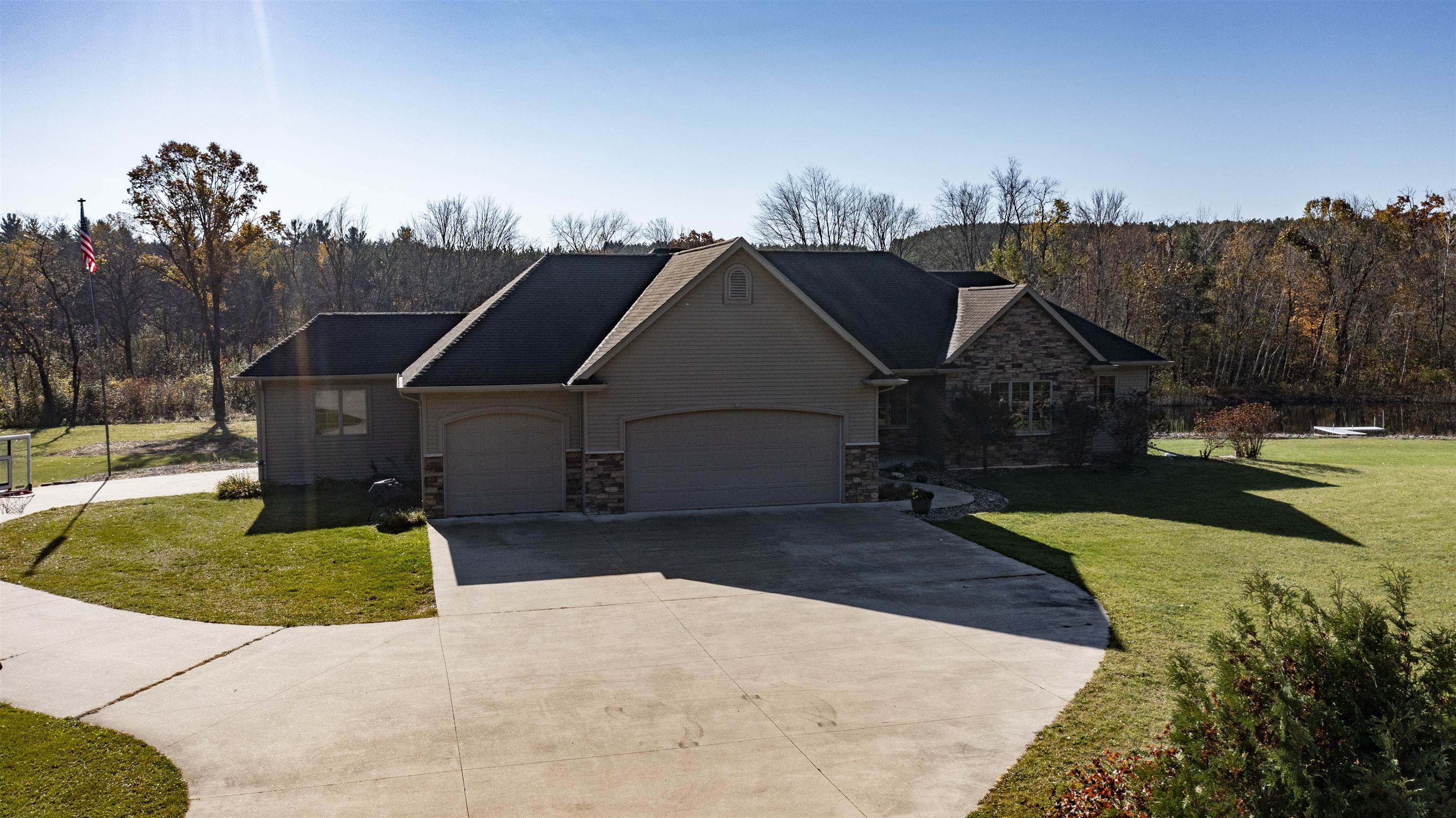 11079 Badger Drive Property Photo 1