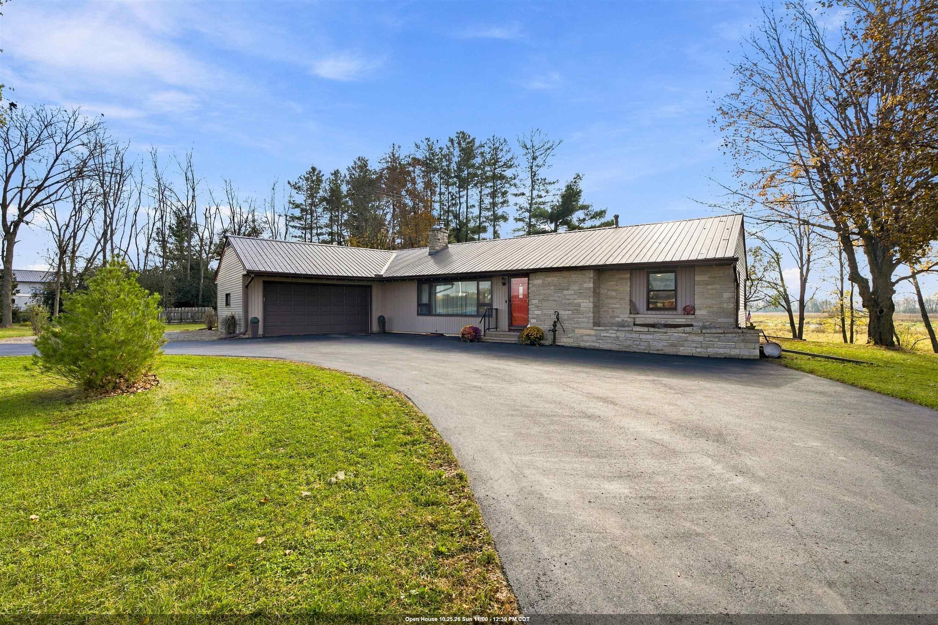 E5323 Haire Road Property Photo 1
