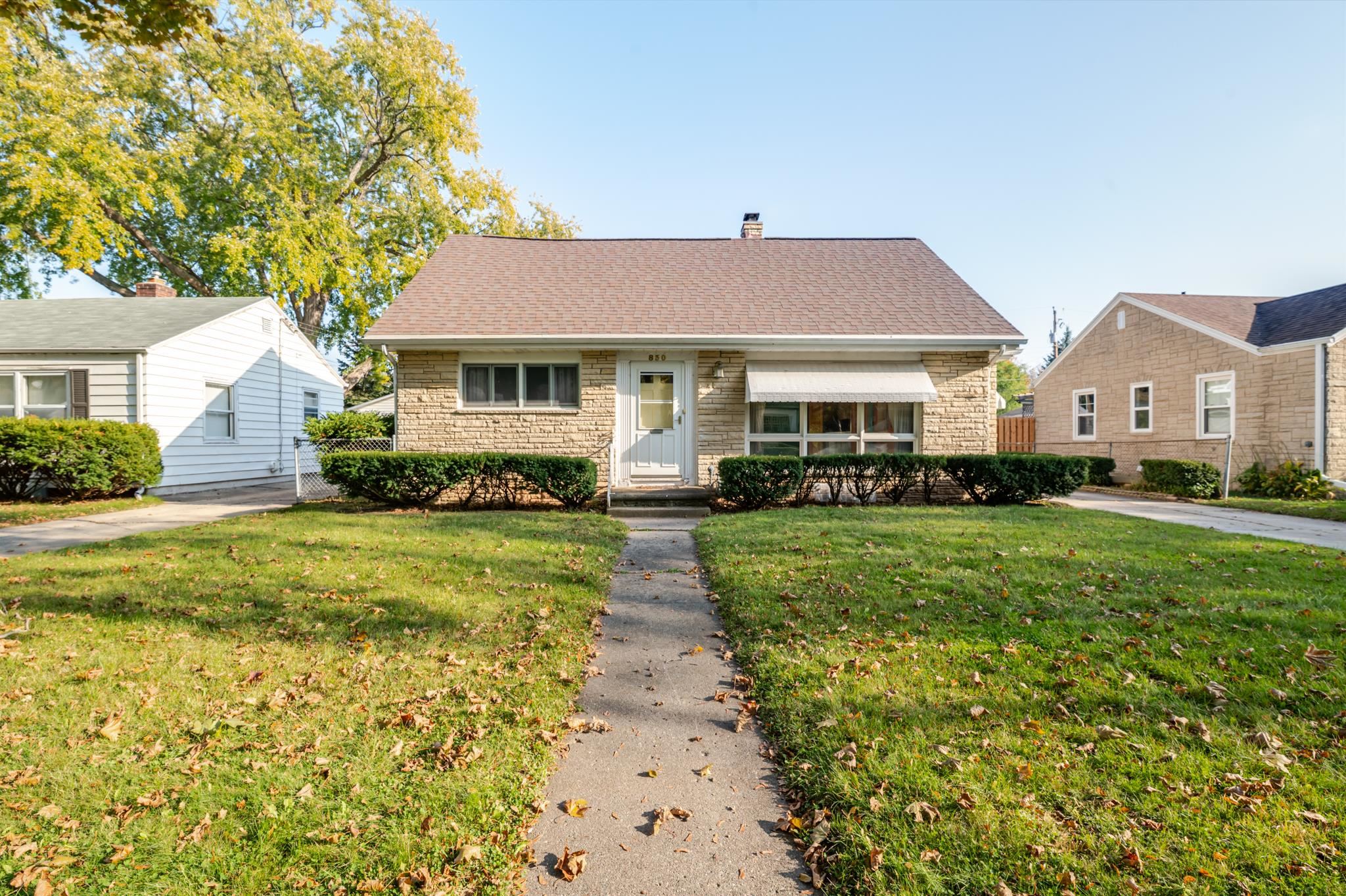 830 Winford Avenue Property Photo 1