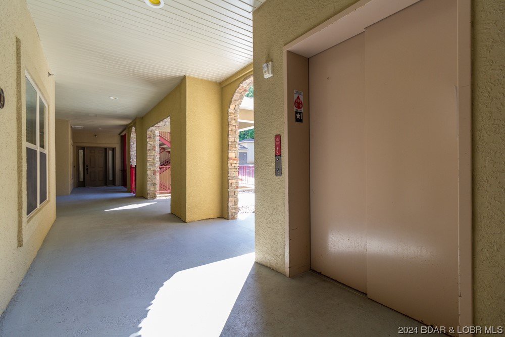 3168 Twin Rivers Point 1 E Property Photo 46
