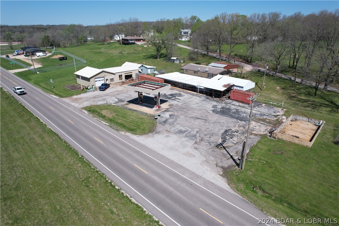 2001 Hwy 42 Property Photo