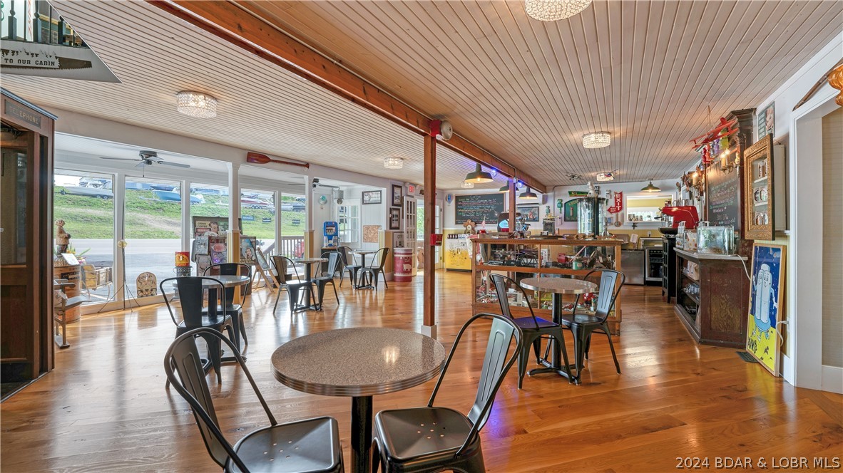 15895 Highway 5 N Property Photo 12