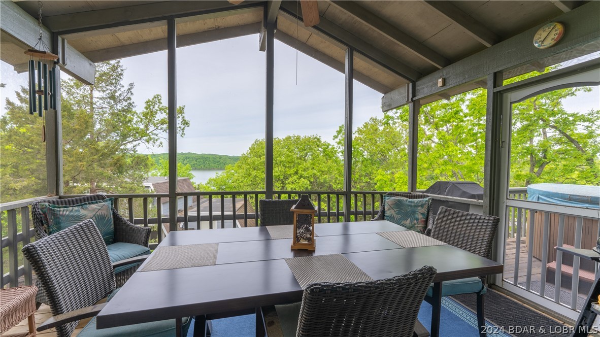 64 Buoyant Pl Property Photo