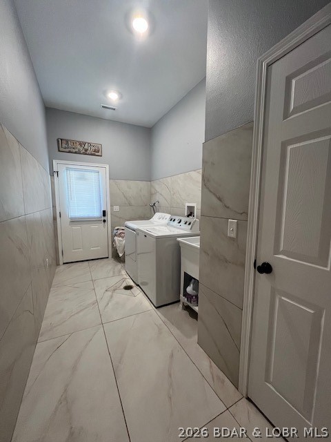 3576825 Property Photo 28