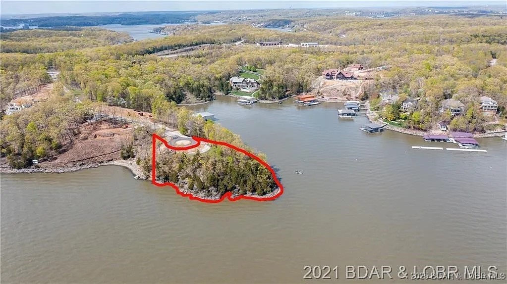 504 Forest Trace Property Photo 3